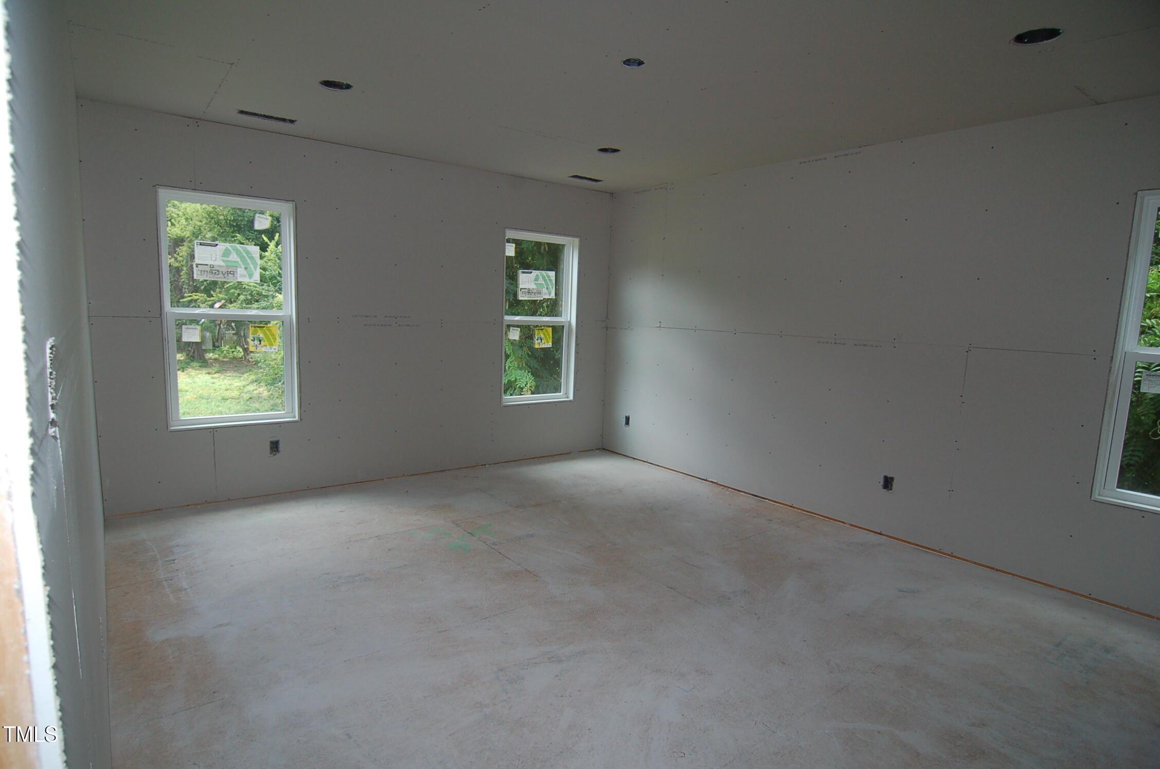Photo #13