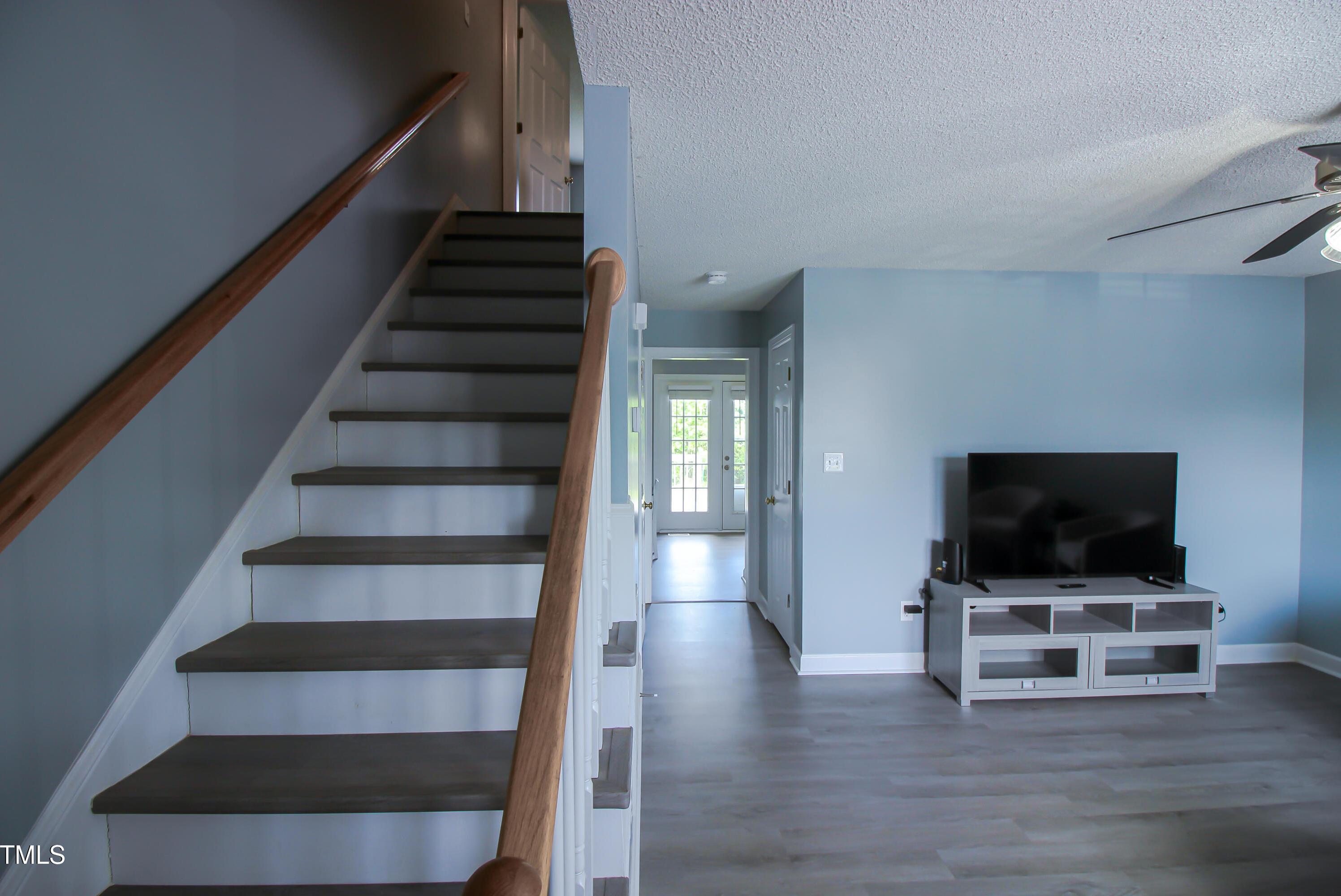 Photo #4