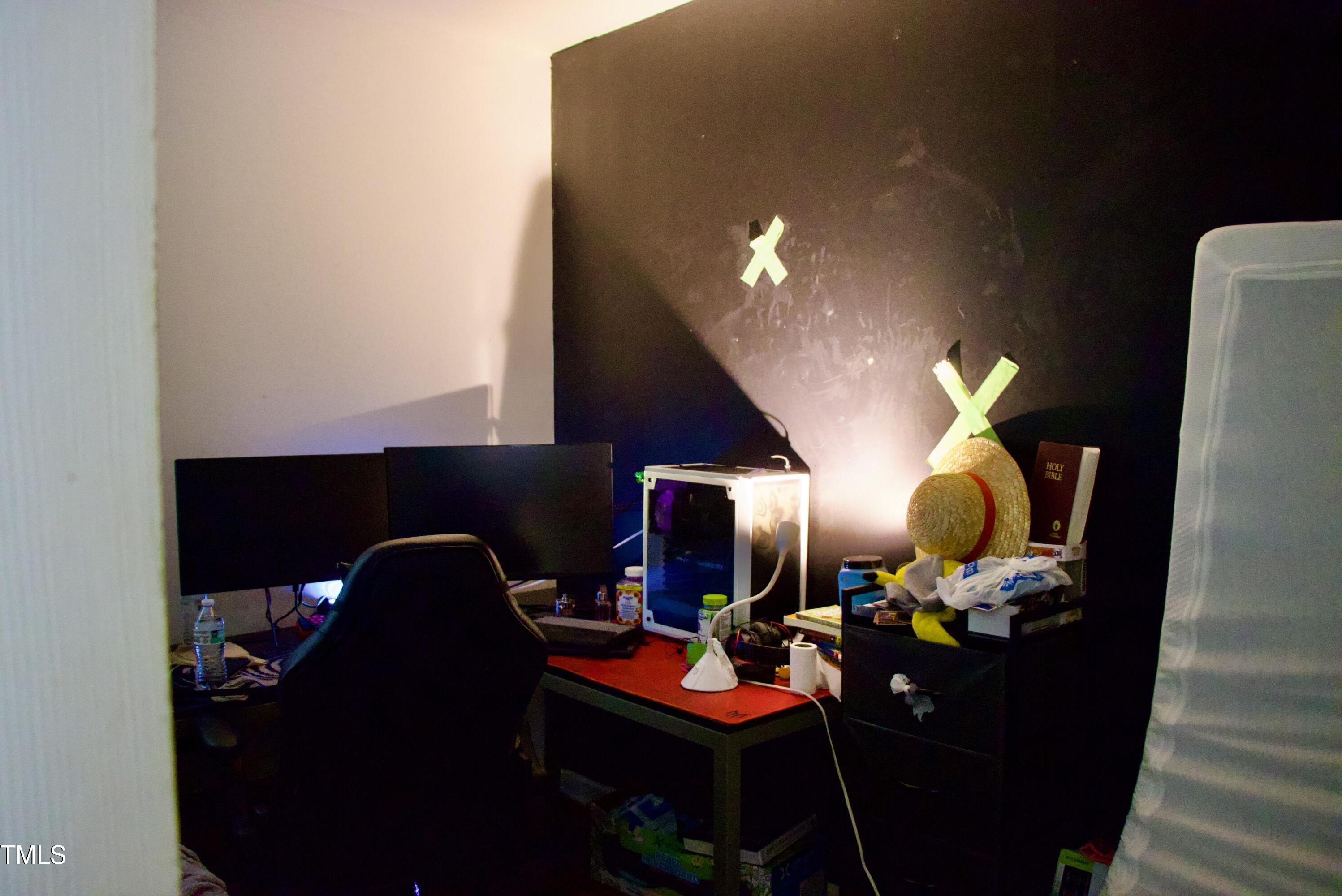 Photo #6