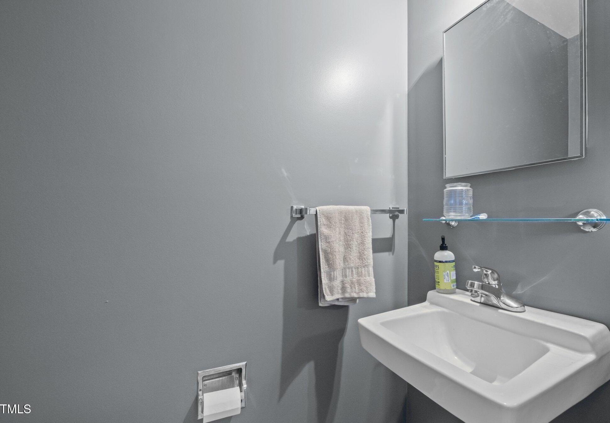 Photo #12