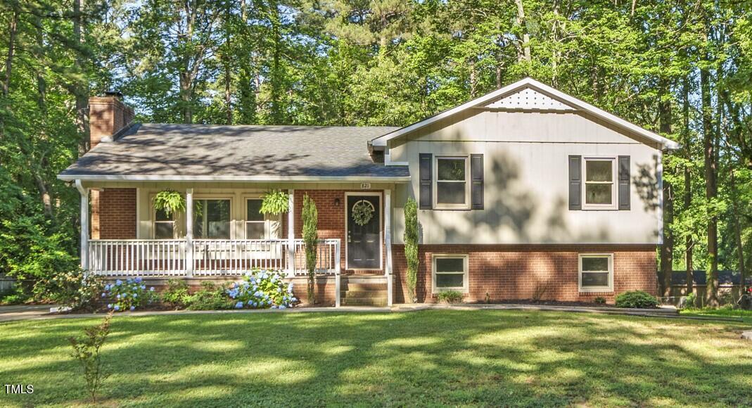 Photo one of 821 Stoneybrook Dr Sanford NC 27330 | MLS 10099010
