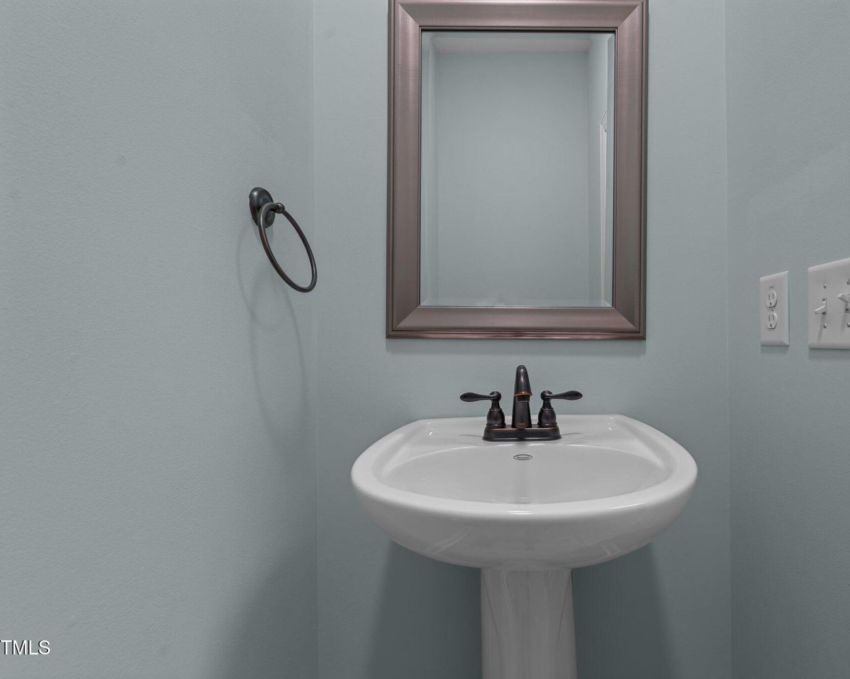 Photo #24
