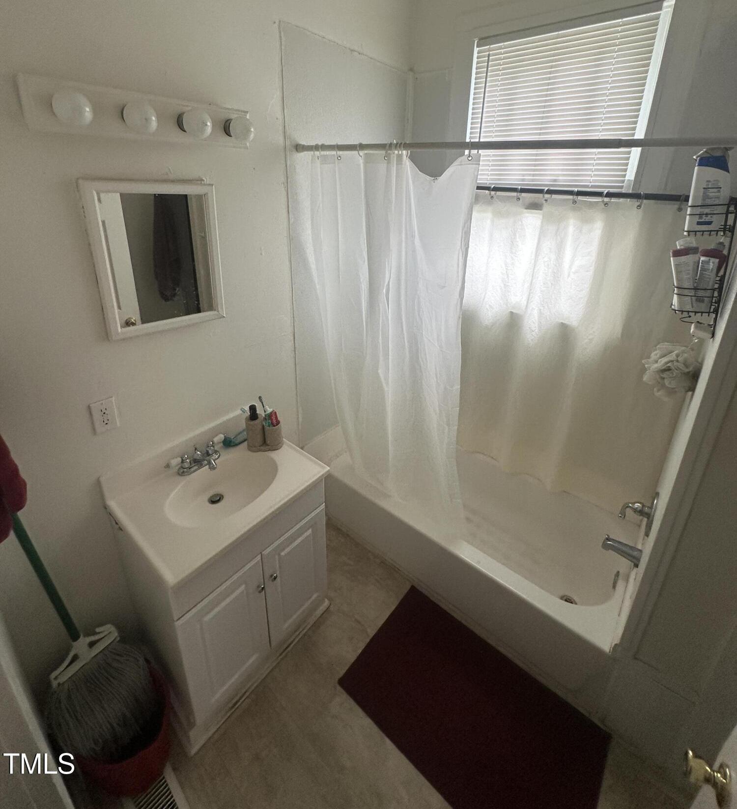Photo #25