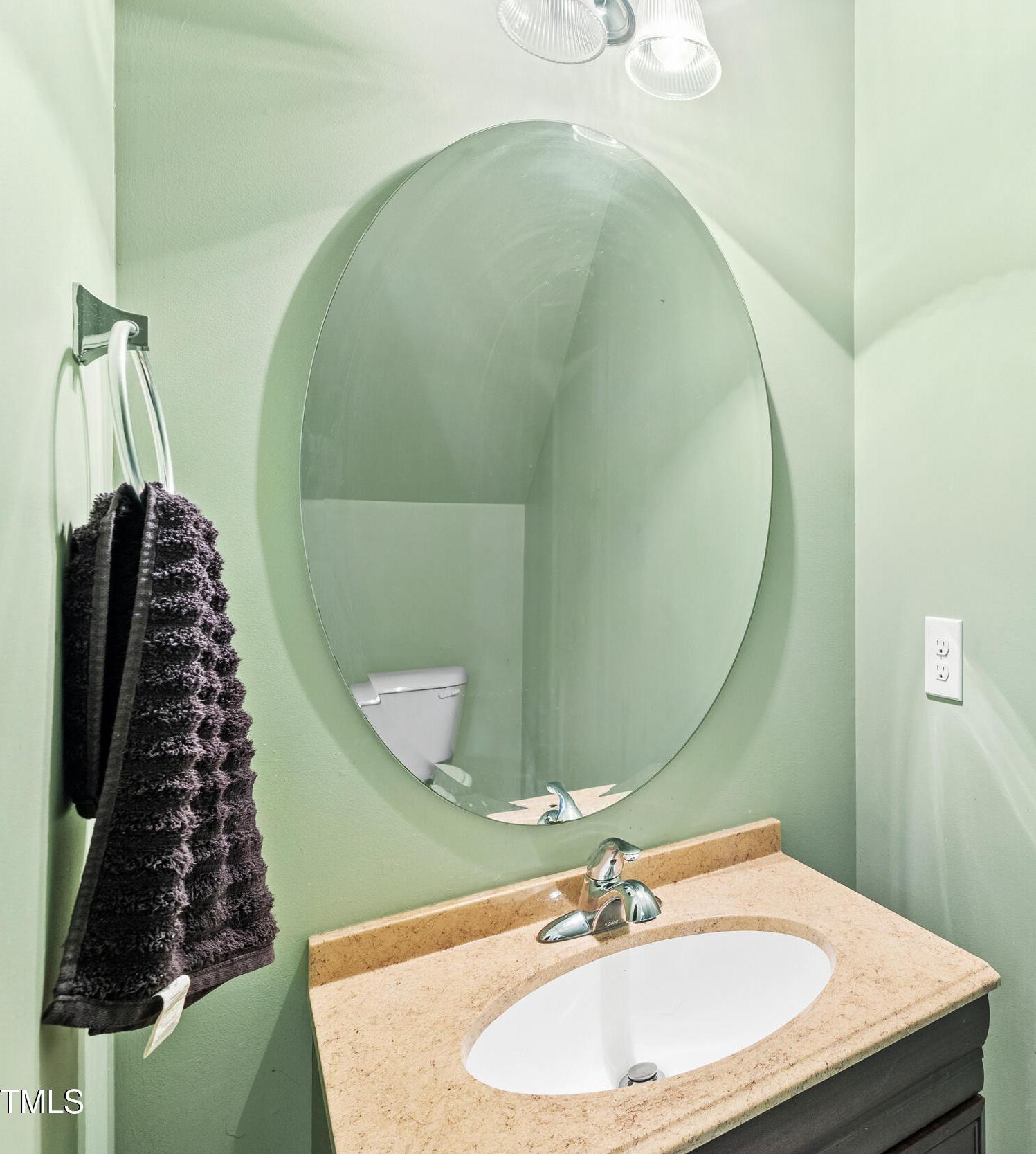 Photo #6