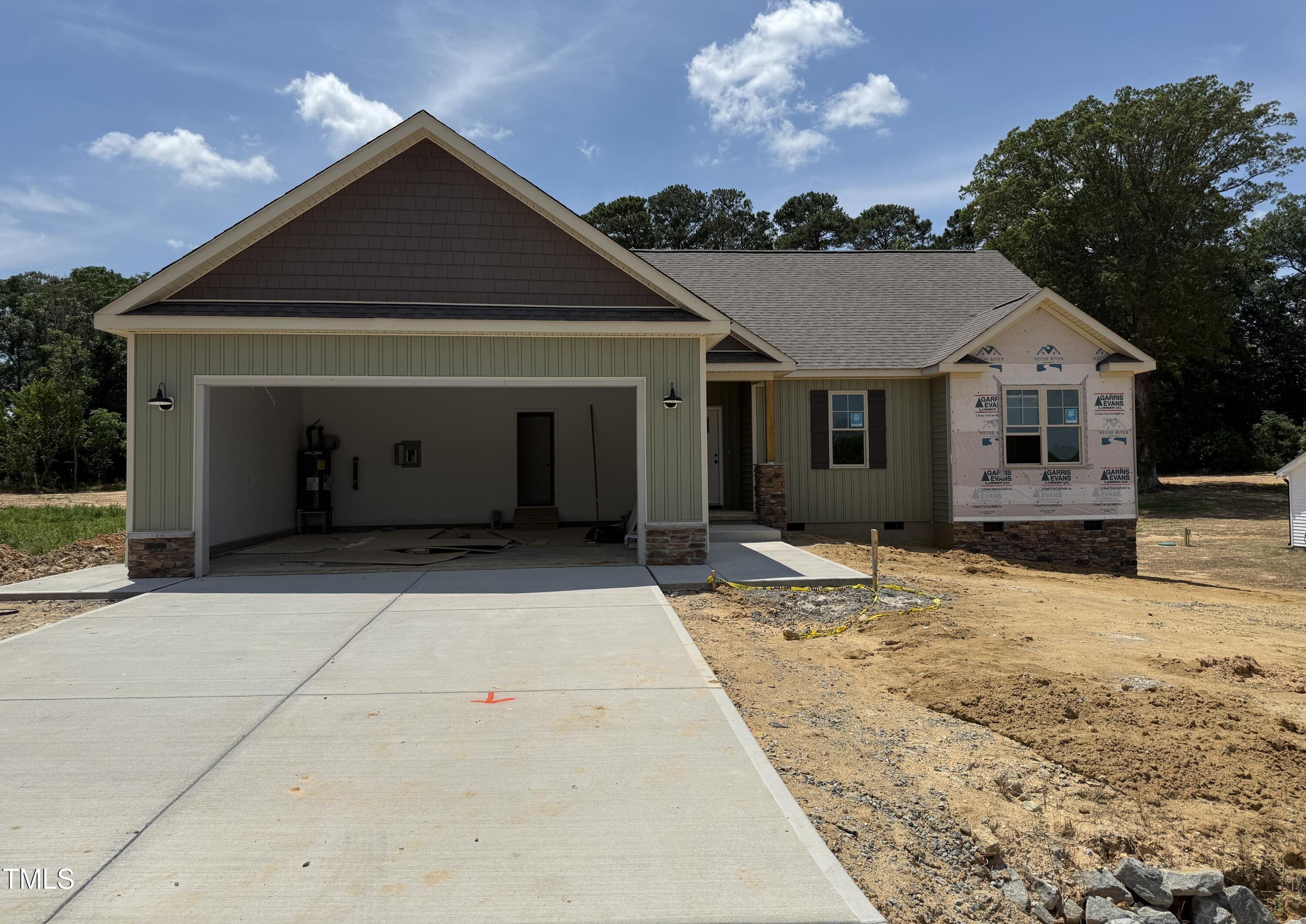 Photo one of 145 Tee Dr Selma NC 27576 | MLS 10100591
