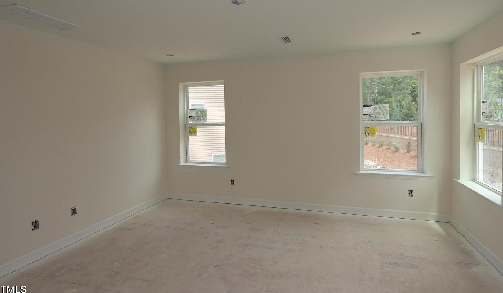 Photo #8