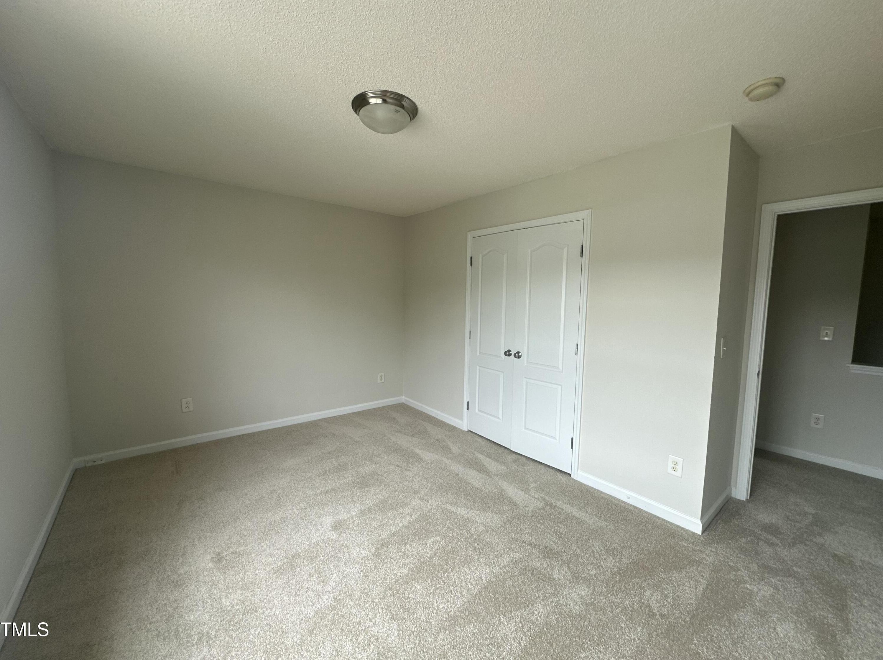 Photo #27