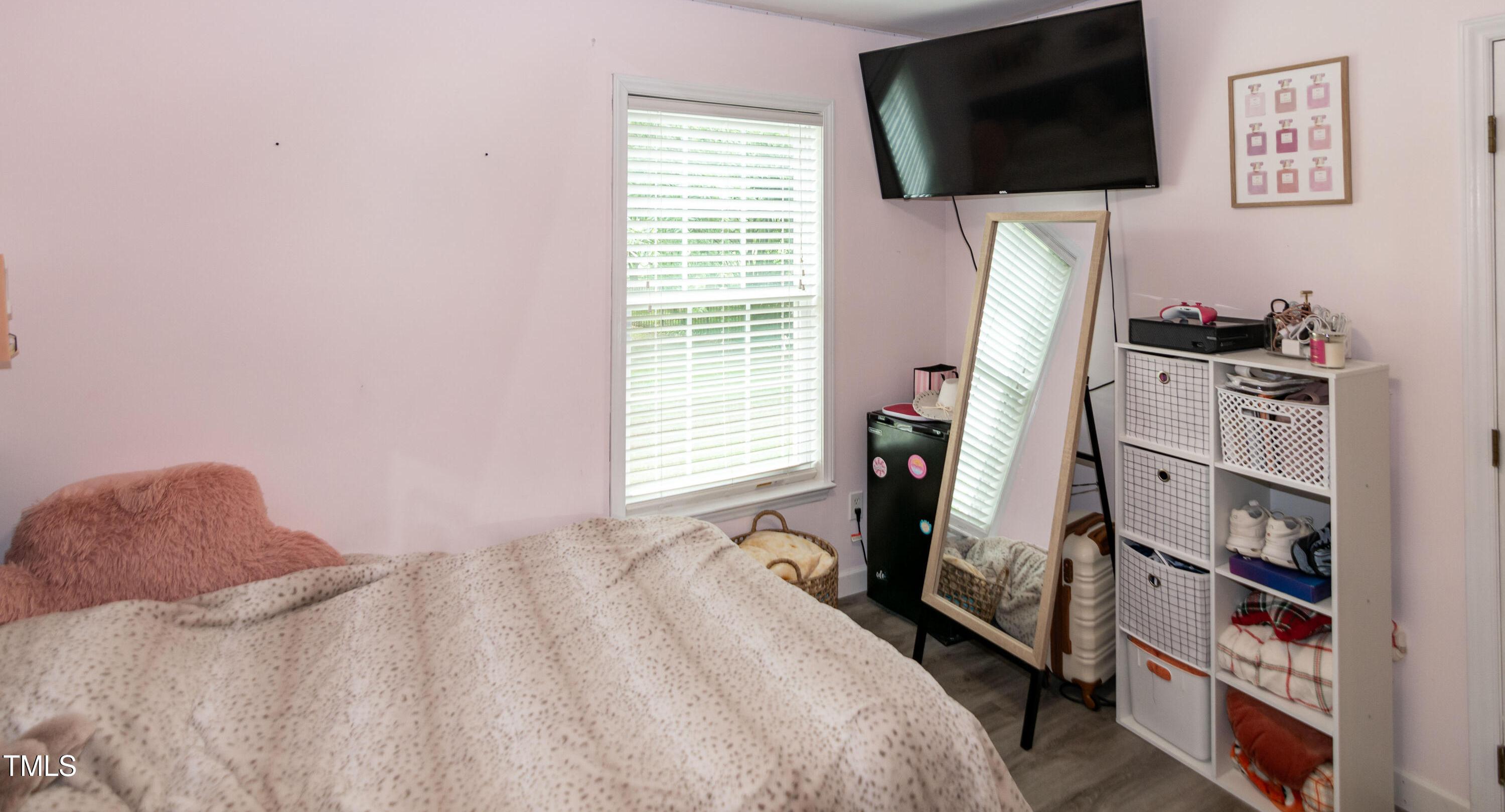 Photo #33