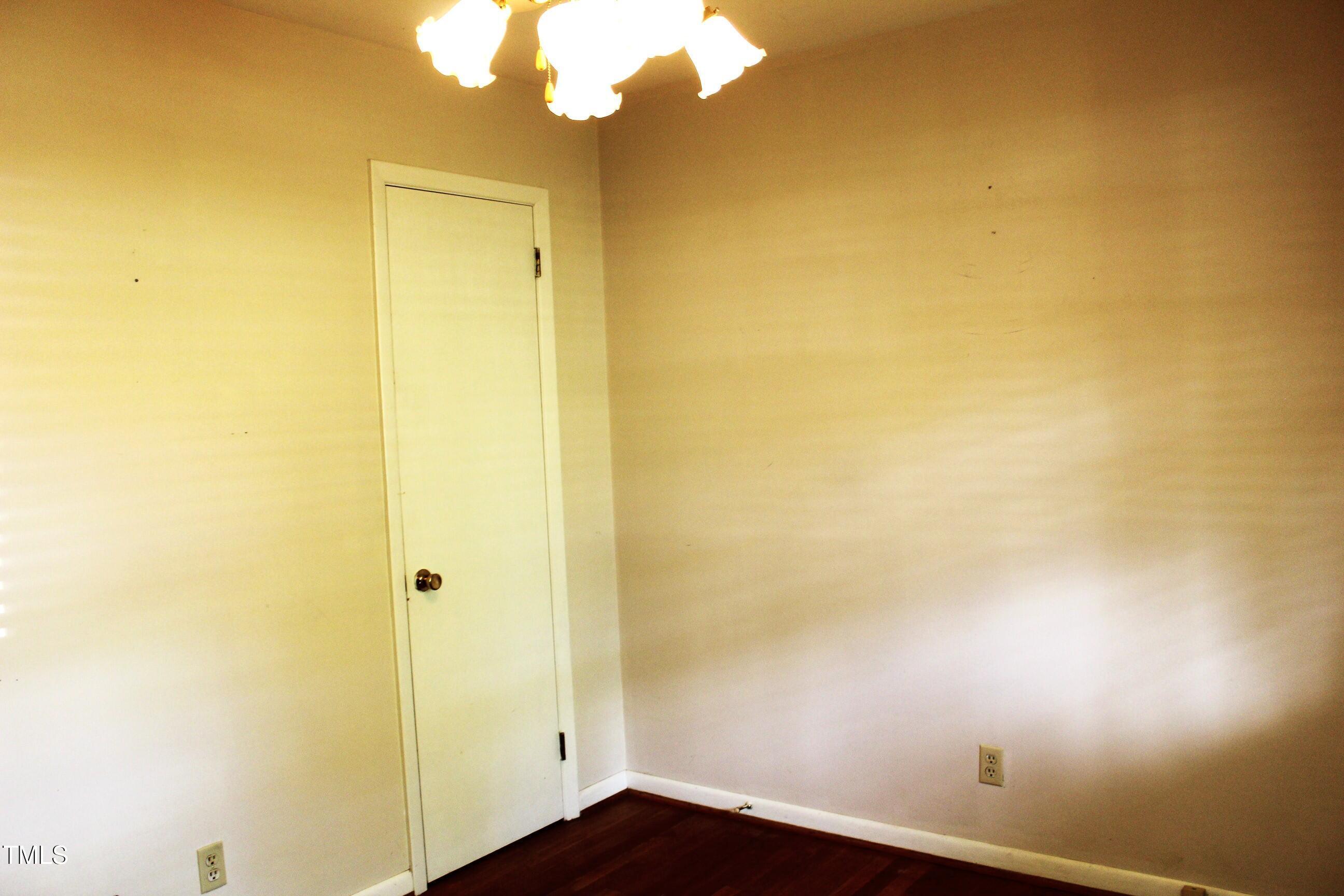 Photo #19