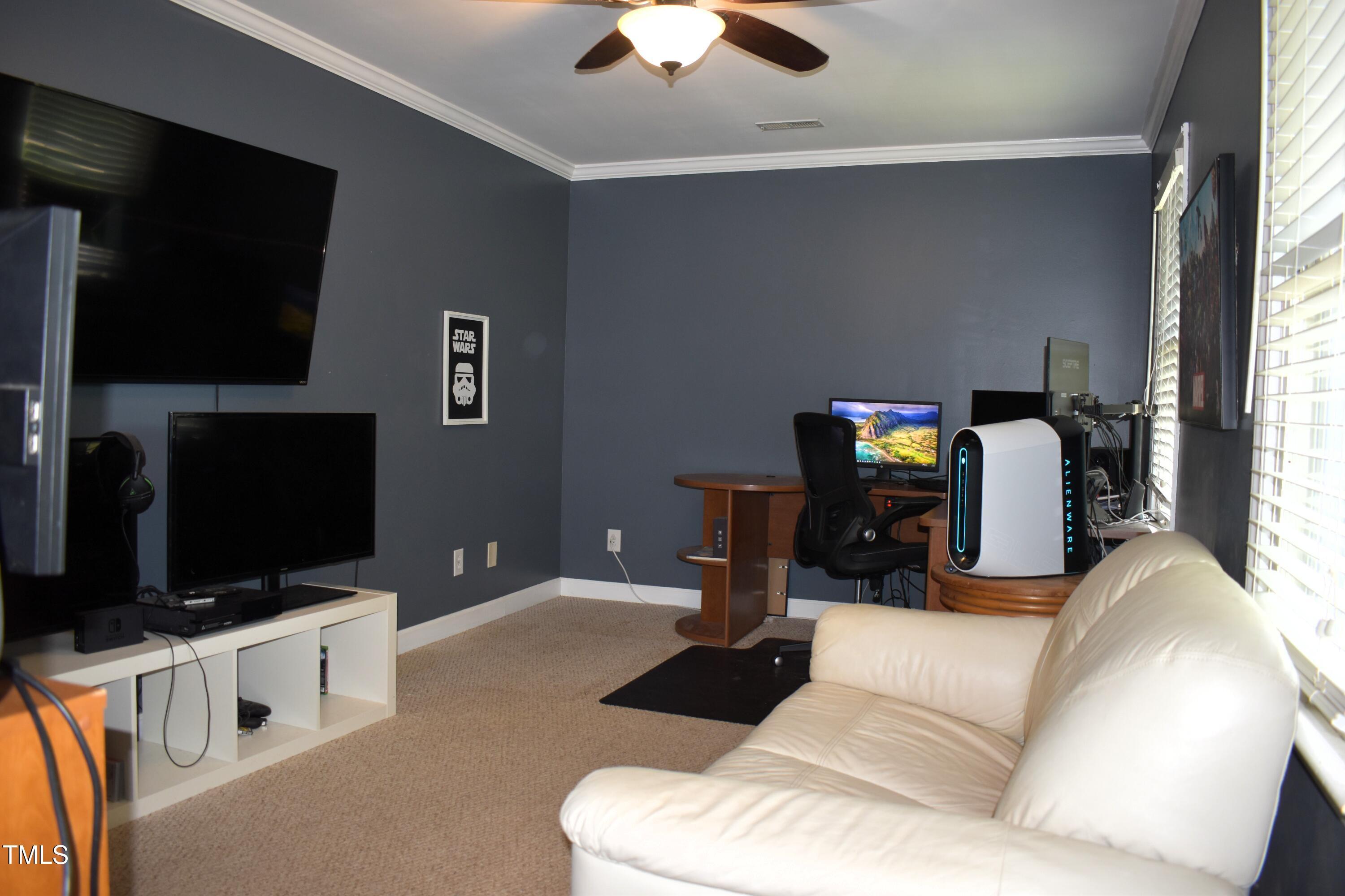 Photo #32
