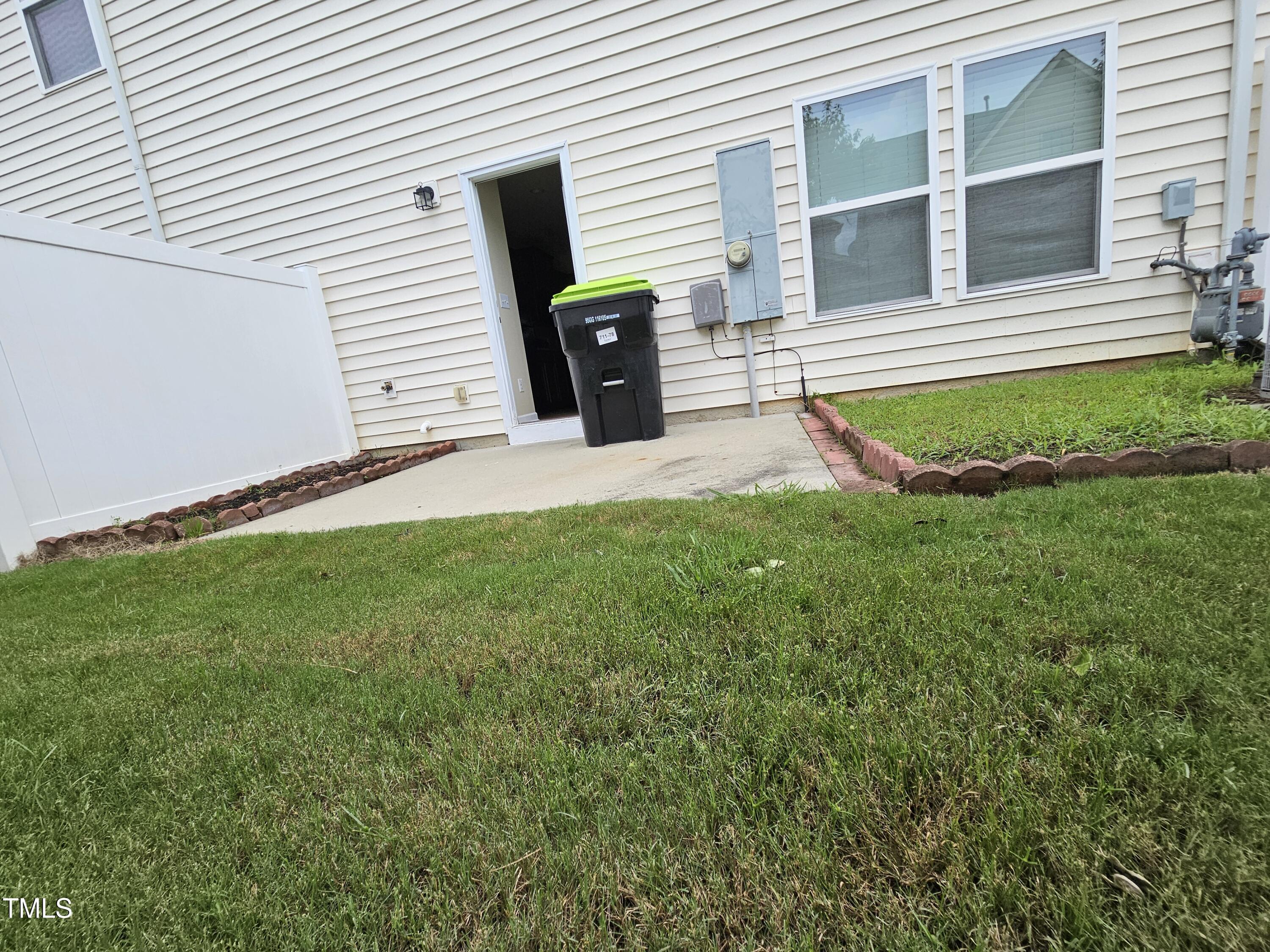 Photo #17