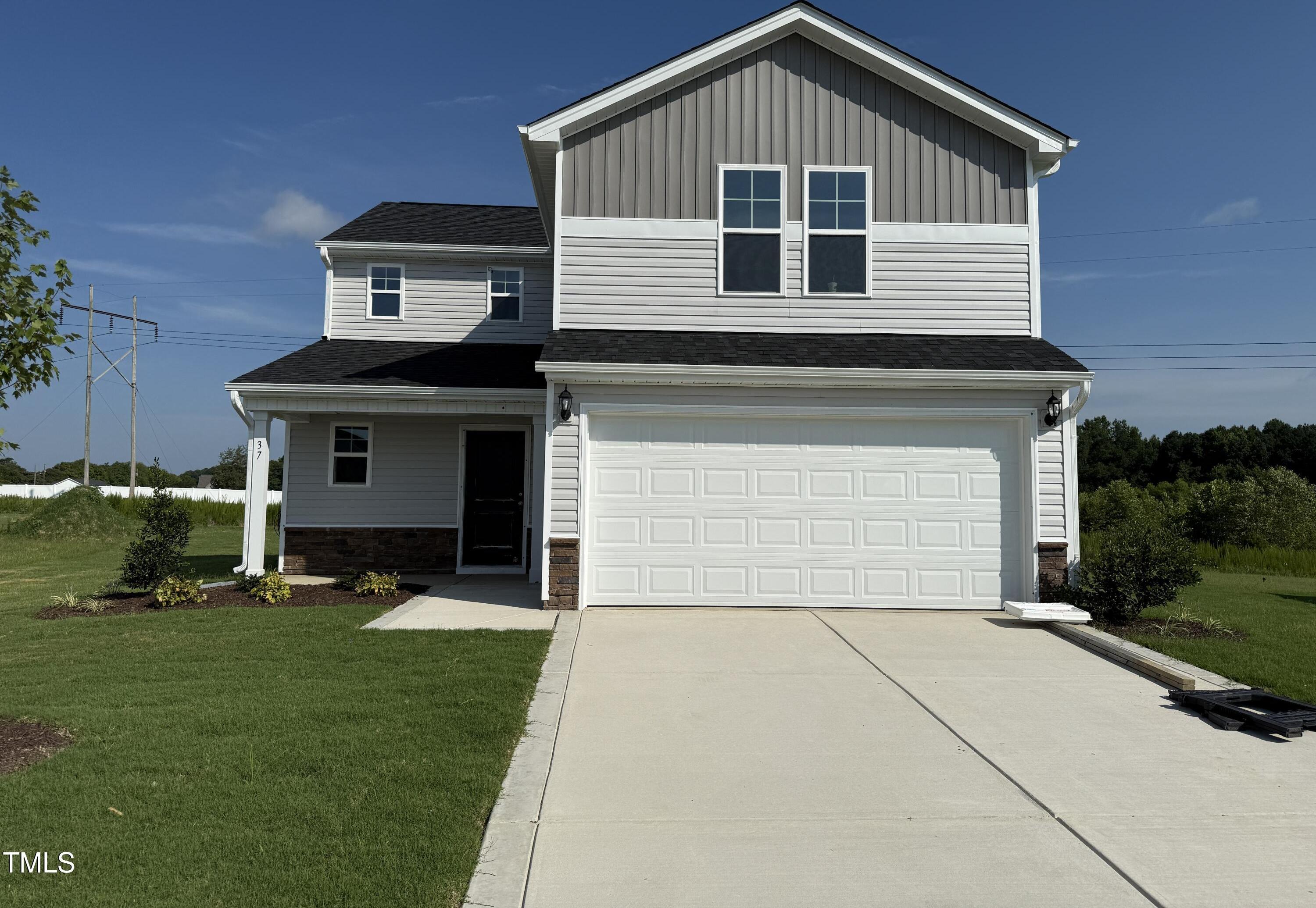 Photo one of 37 Chloe Ct Selma NC 27576 | MLS 10102683