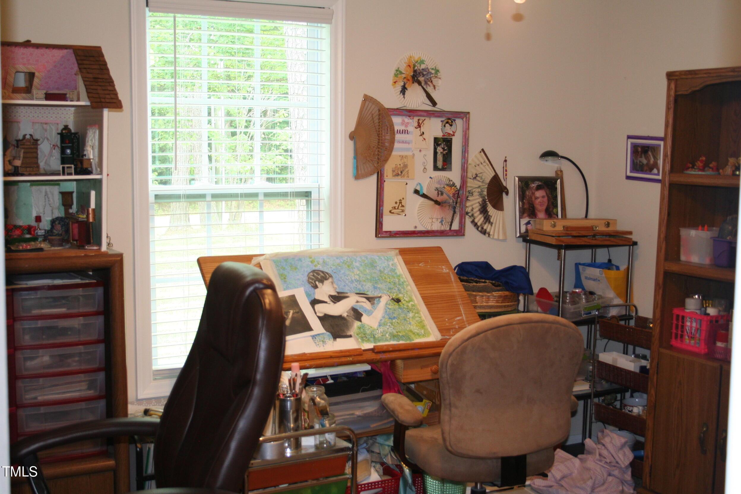 Photo #10