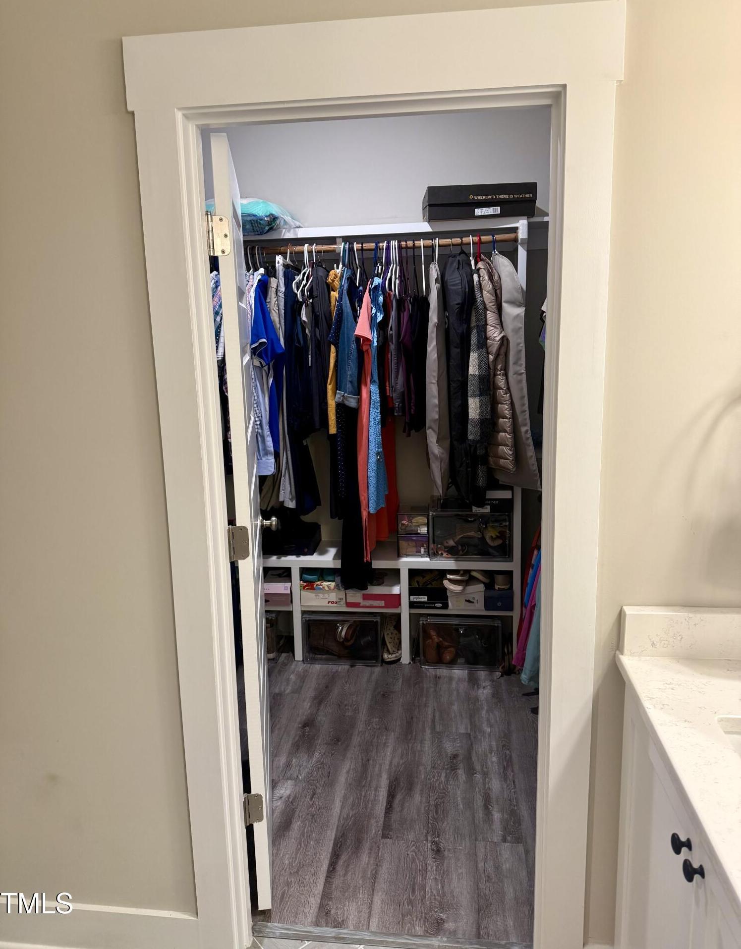 Photo #33