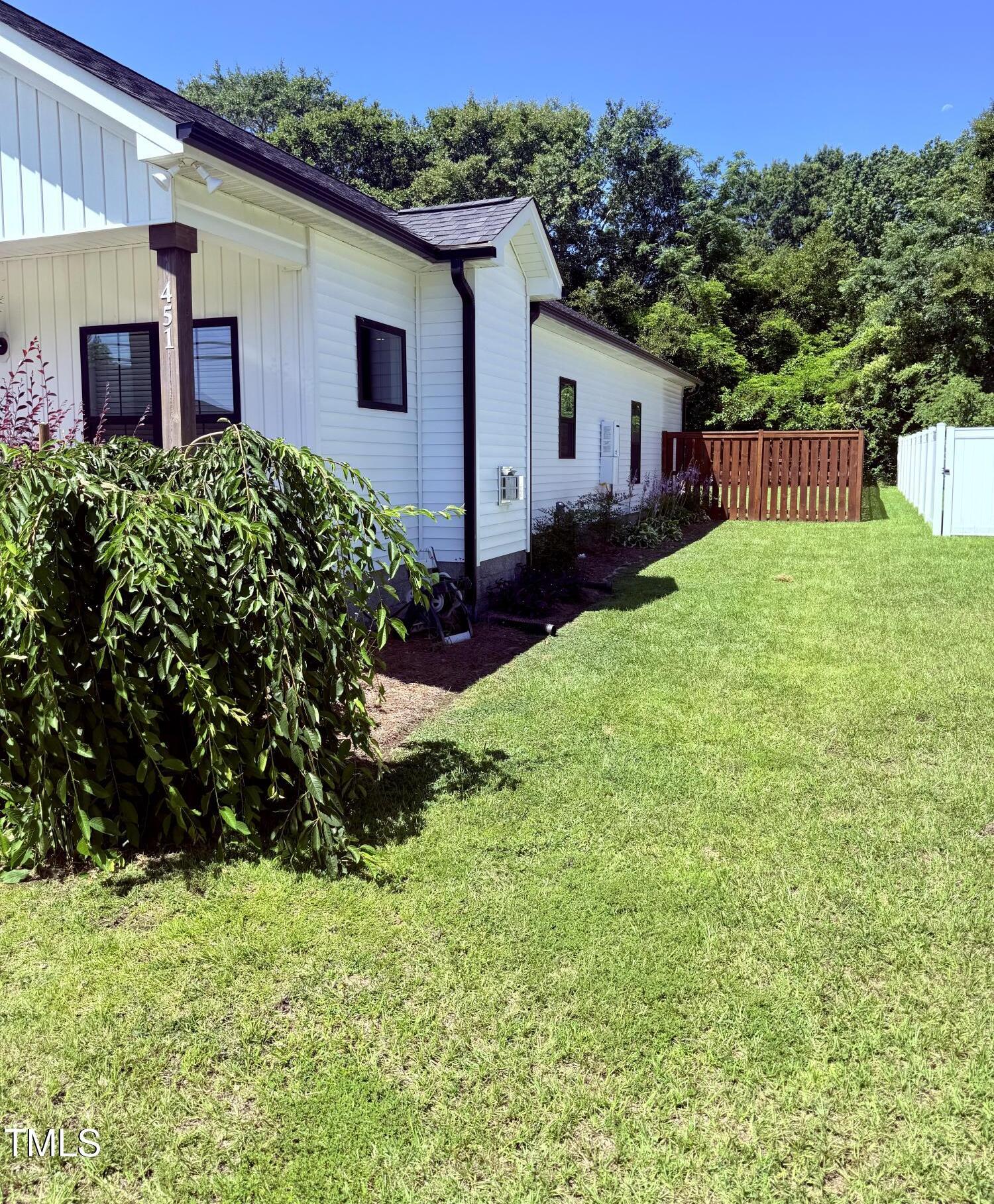 Photo #3