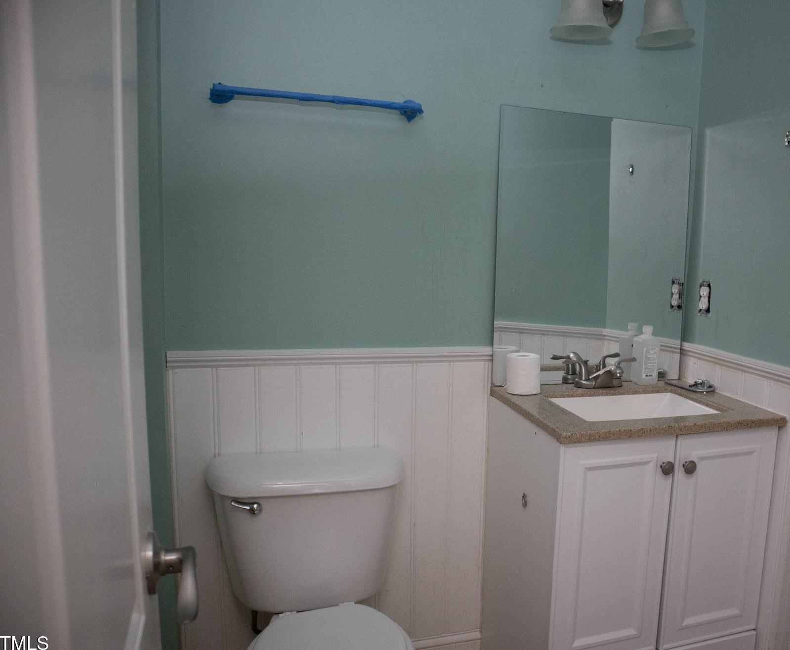 Photo #10