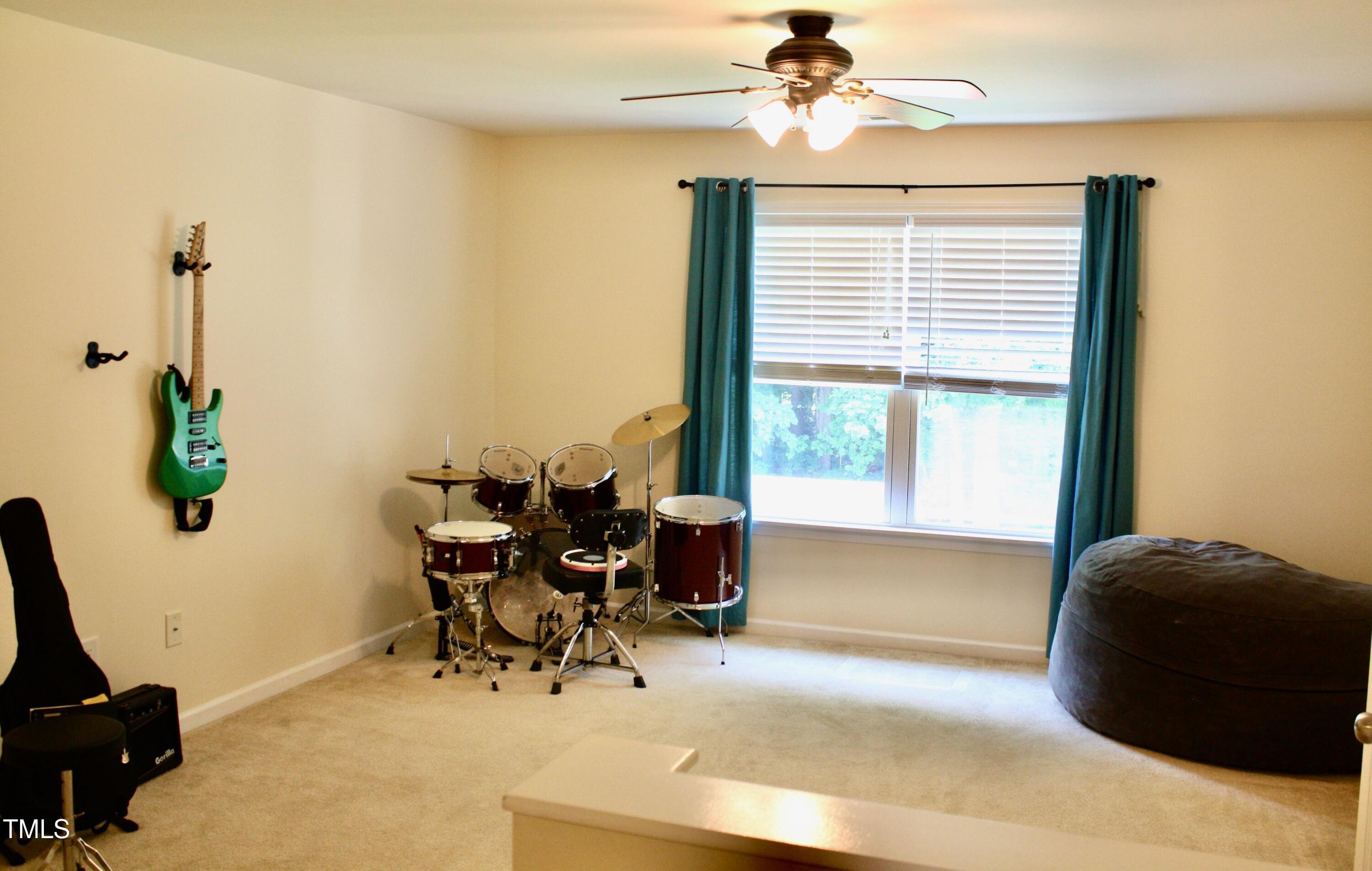 Photo #23