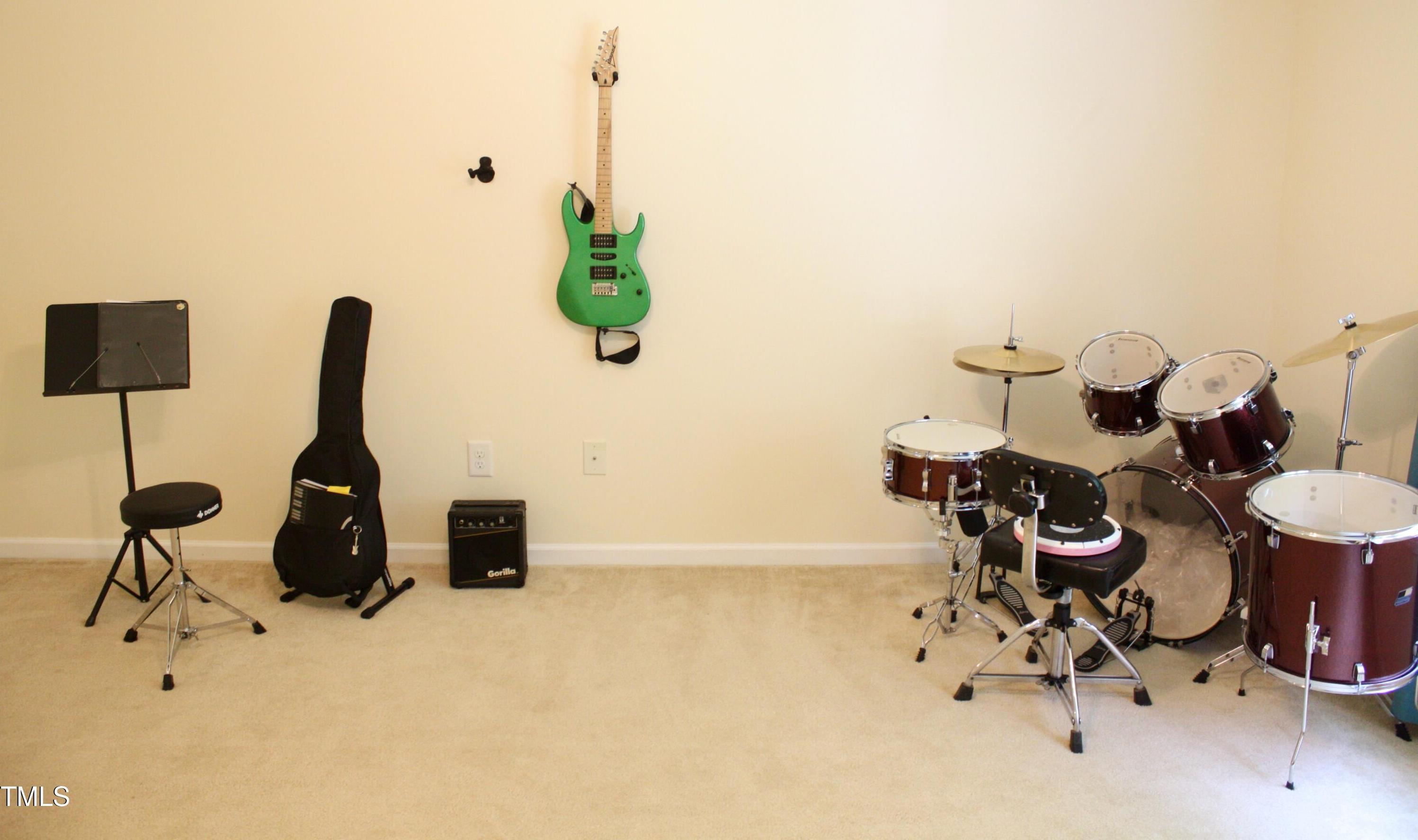 Photo #24