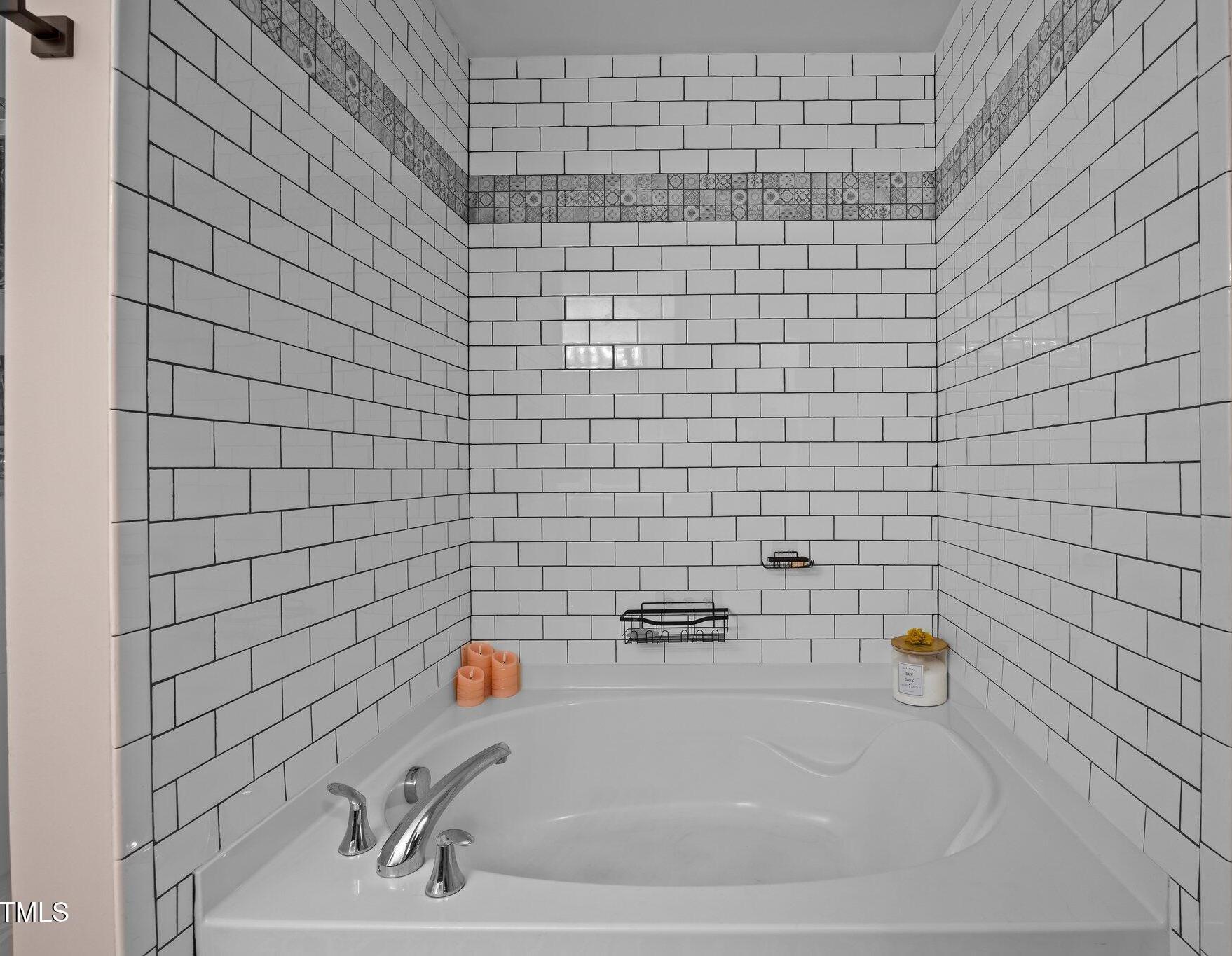 Photo #32