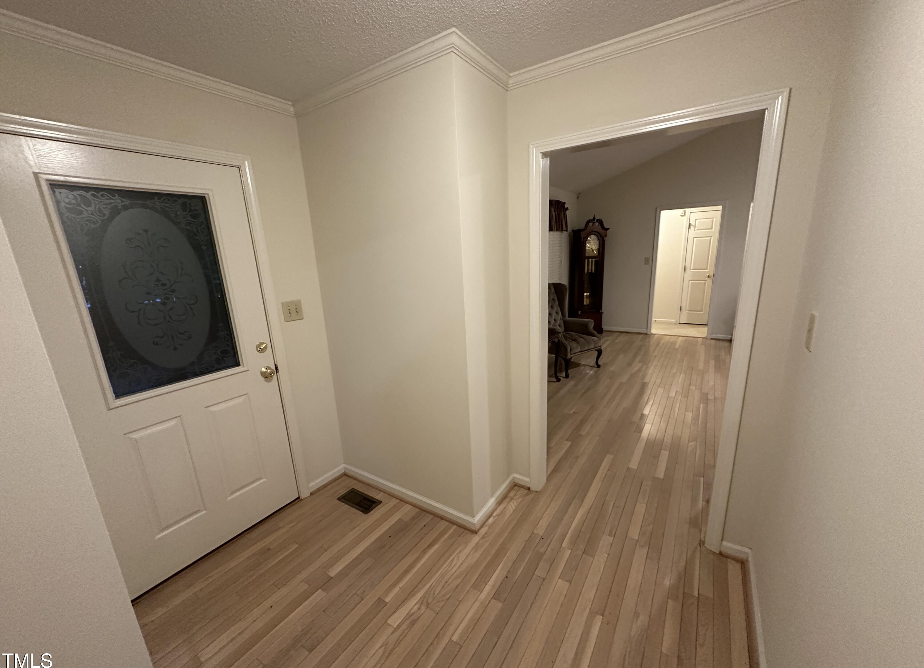 Photo #4