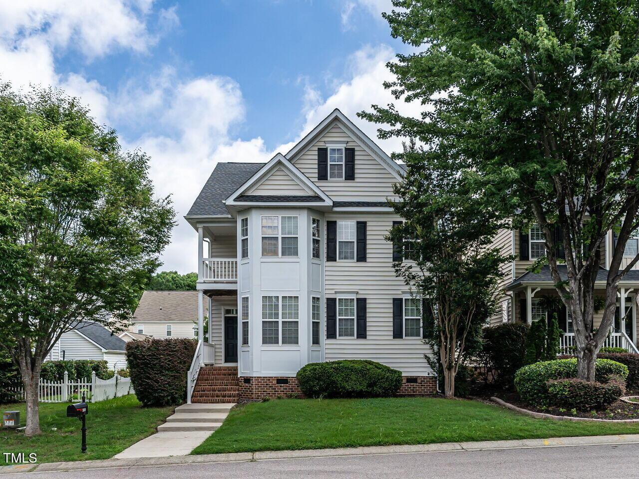 Photo one of 108 Bally Shannon Way Apex NC 27539 | MLS 10106501