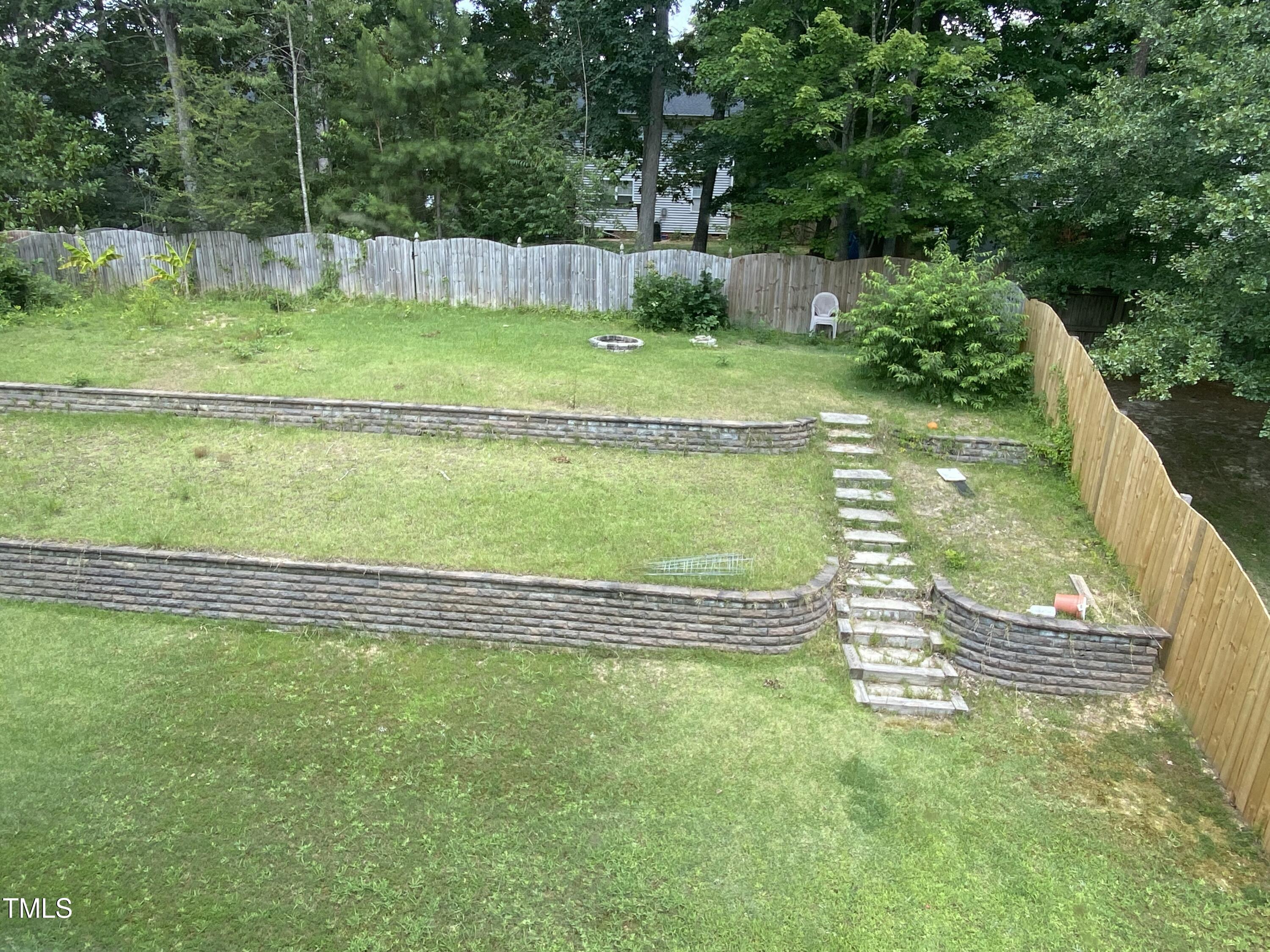 Photo #10