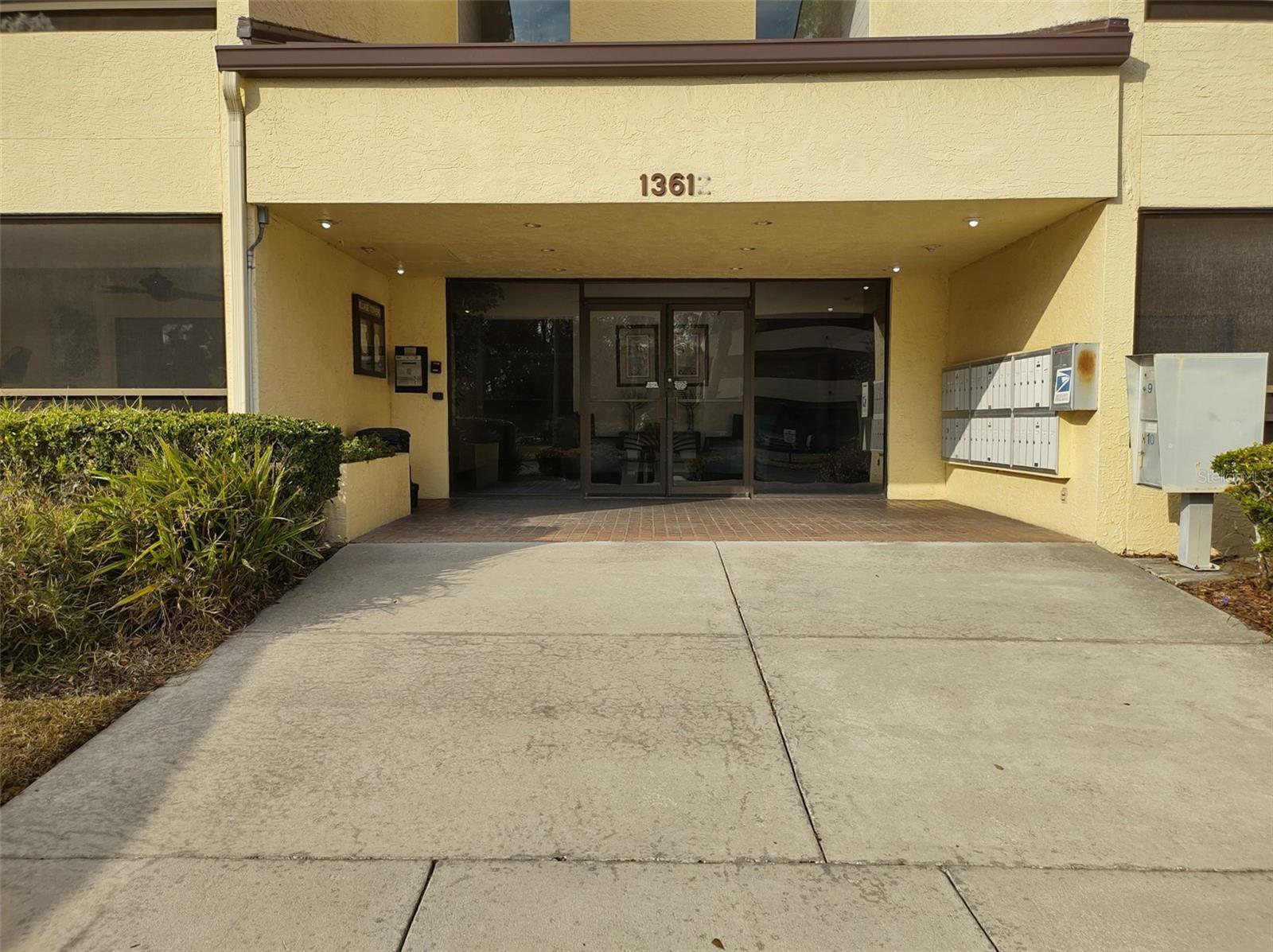 Photo one of 13612 South Village Dr # 105 Tampa FL 33618 | MLS A4634970