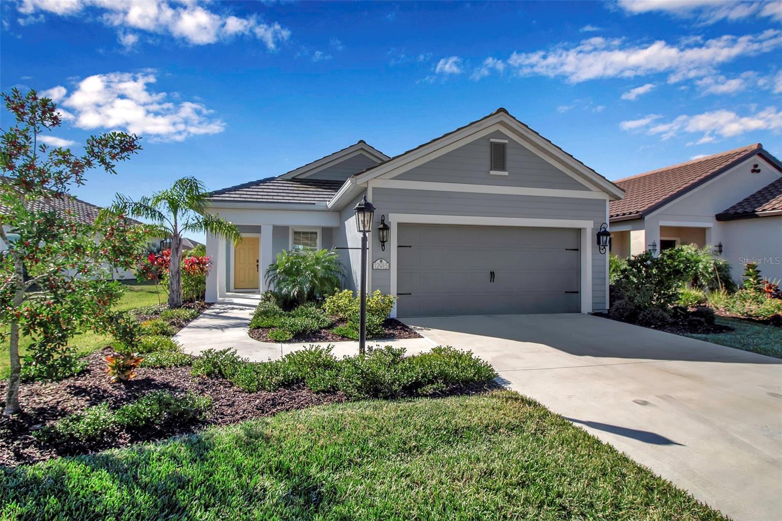 Photo one of 12915 True Blue Cir Bradenton FL 34211 | MLS A4635105