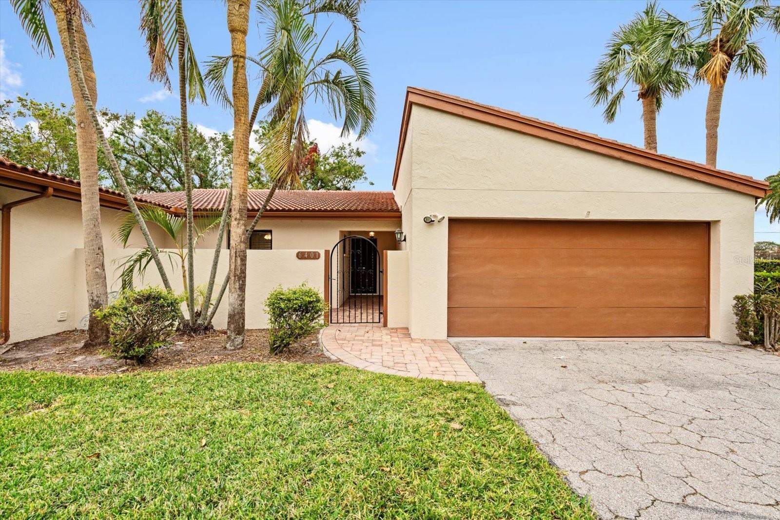 Photo one of 6401 Pelican Dr # 80A Bradenton FL 34210 | MLS A4635462