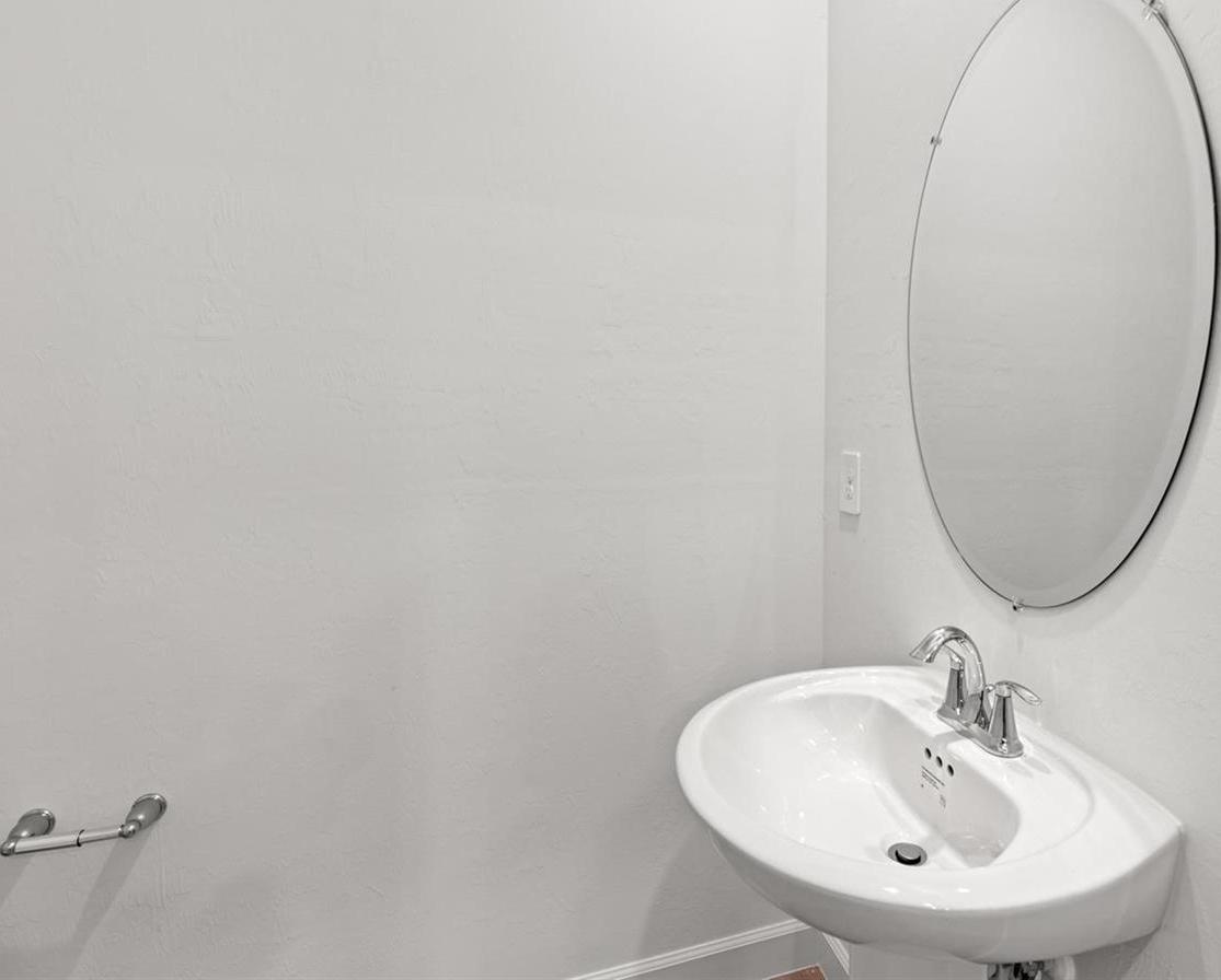 Photo #18