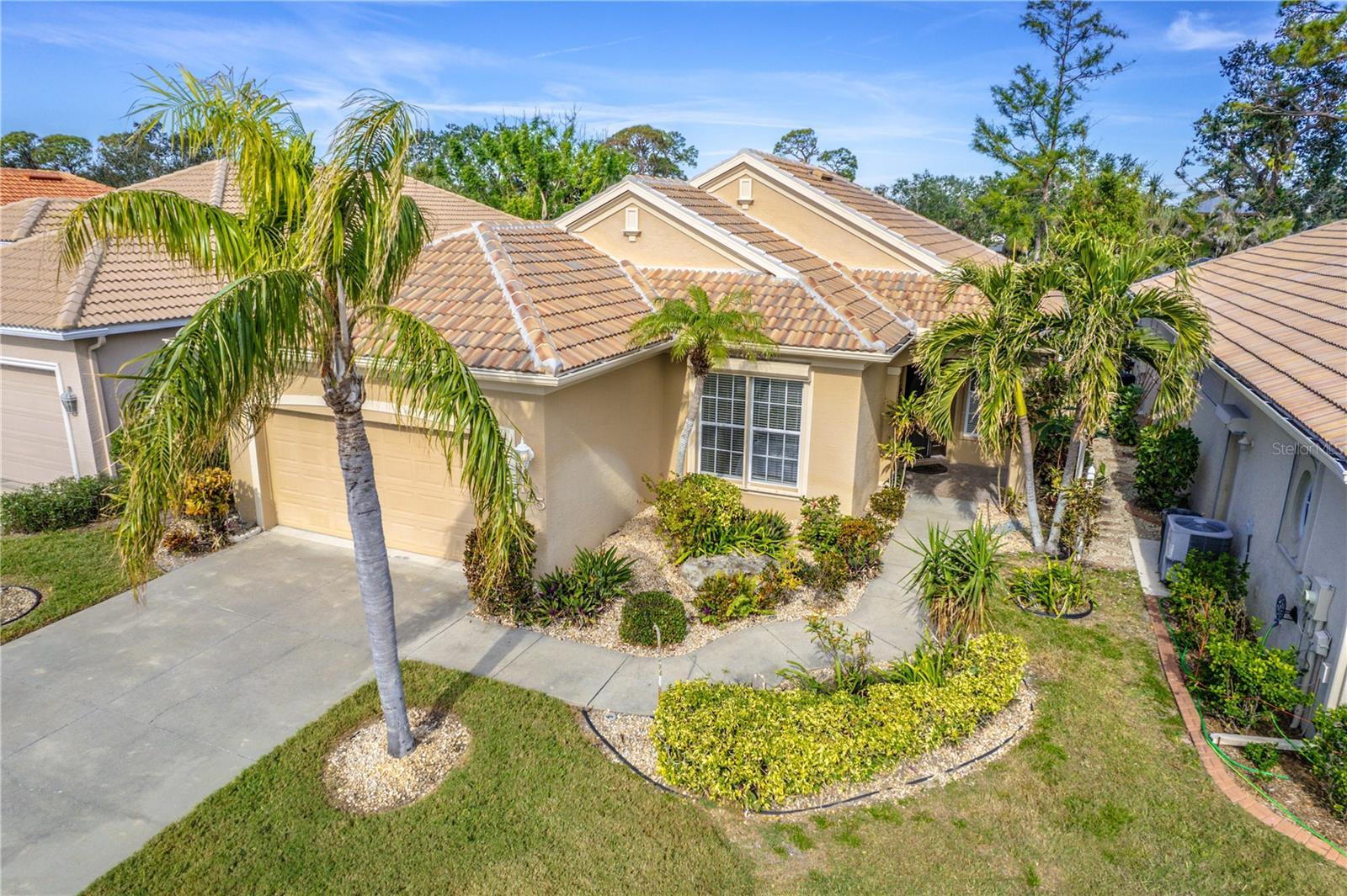 Photo one of 125 Amora Ave Venice FL 34285 | MLS N6136017