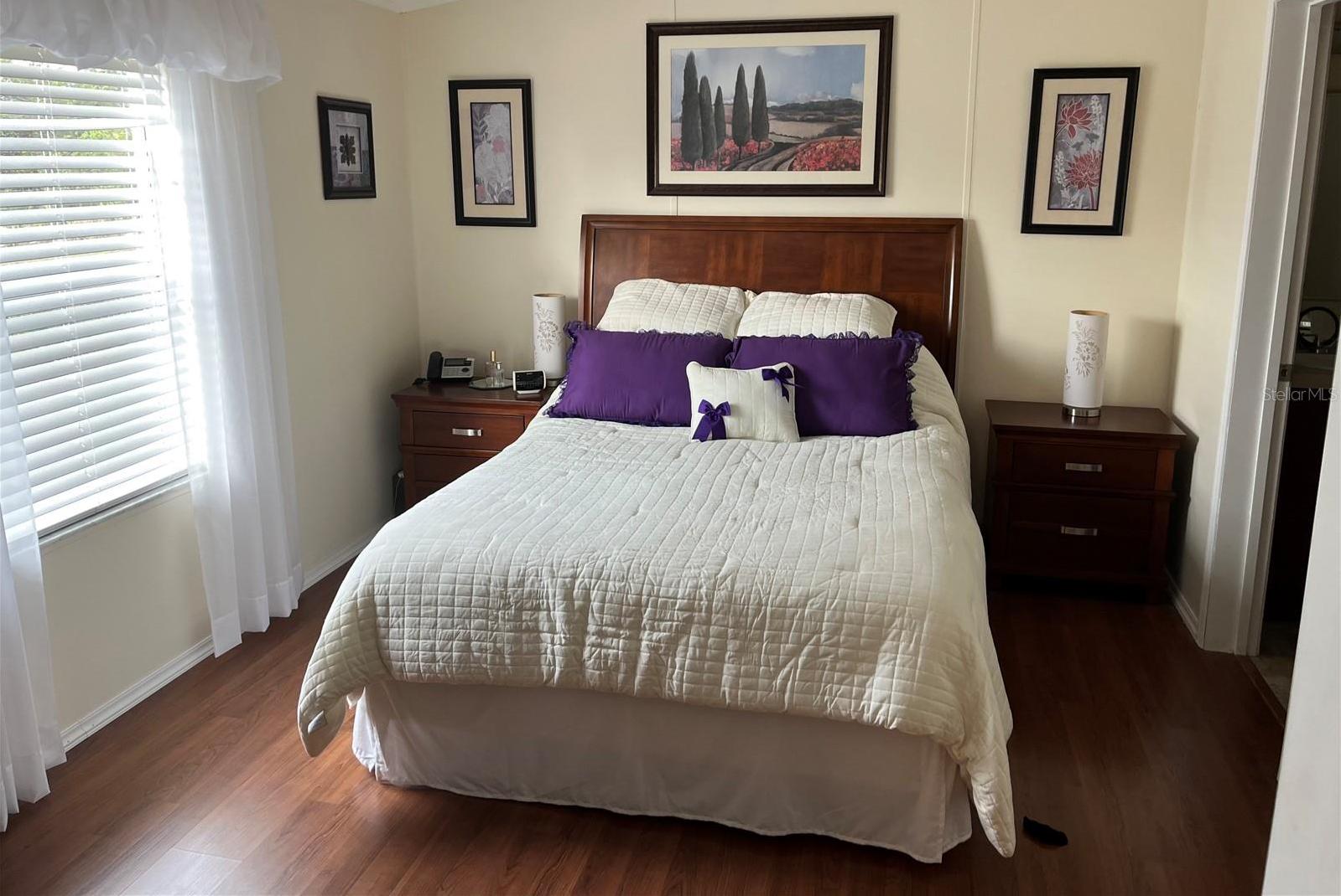 Photo #33