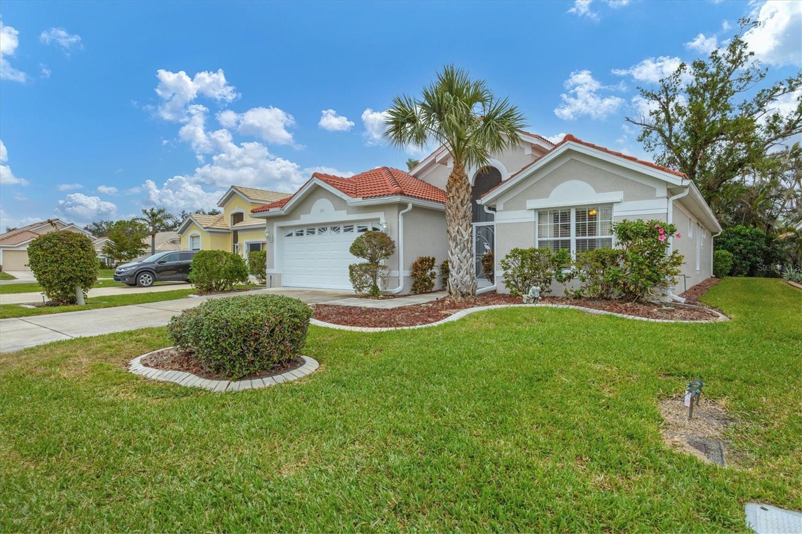 Photo one of 135 Braemar Ave Venice FL 34293 | MLS N6136687