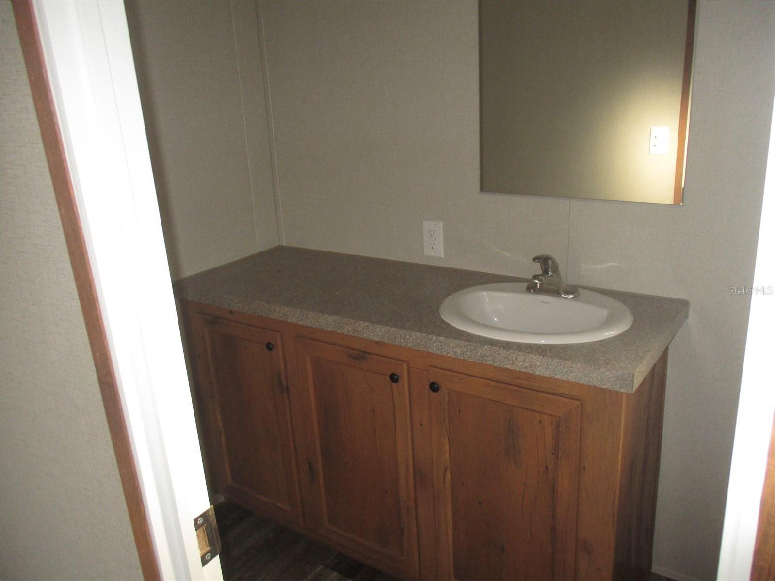Photo #4
