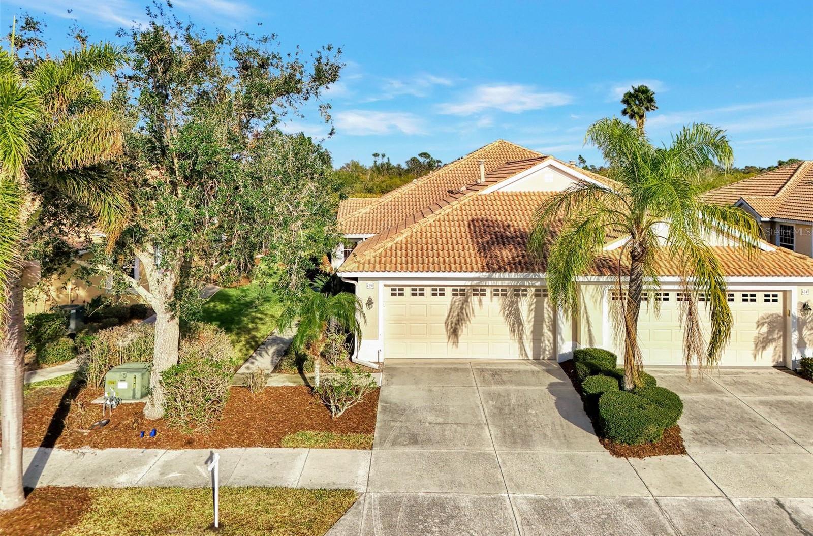 Photo one of 4259 Whispering Oaks Dr North Port FL 34287 | MLS N6136755