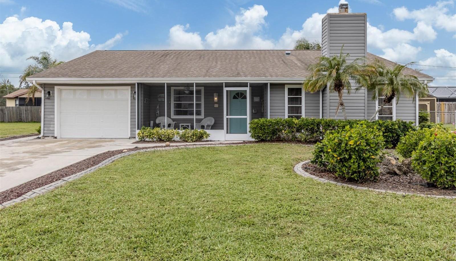Photo one of 842 Linden Rd Venice FL 34293 | MLS N6136732