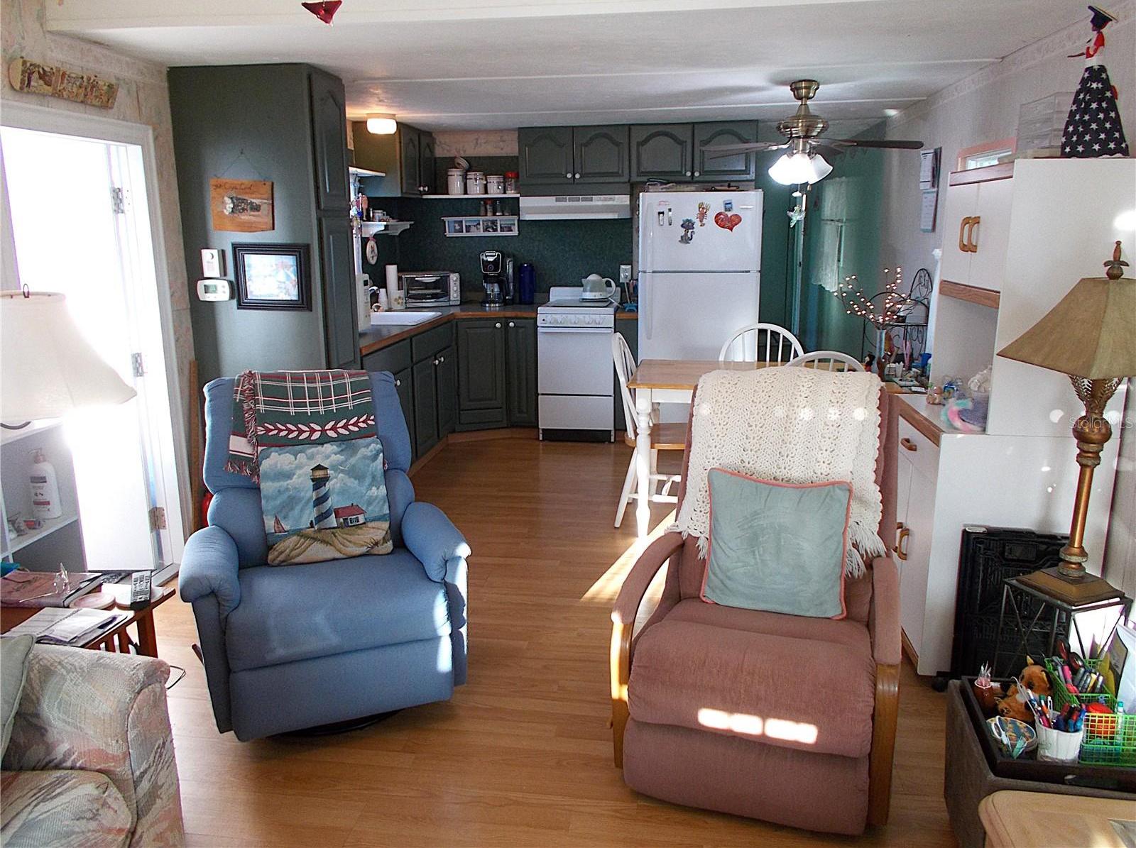 Photo #11