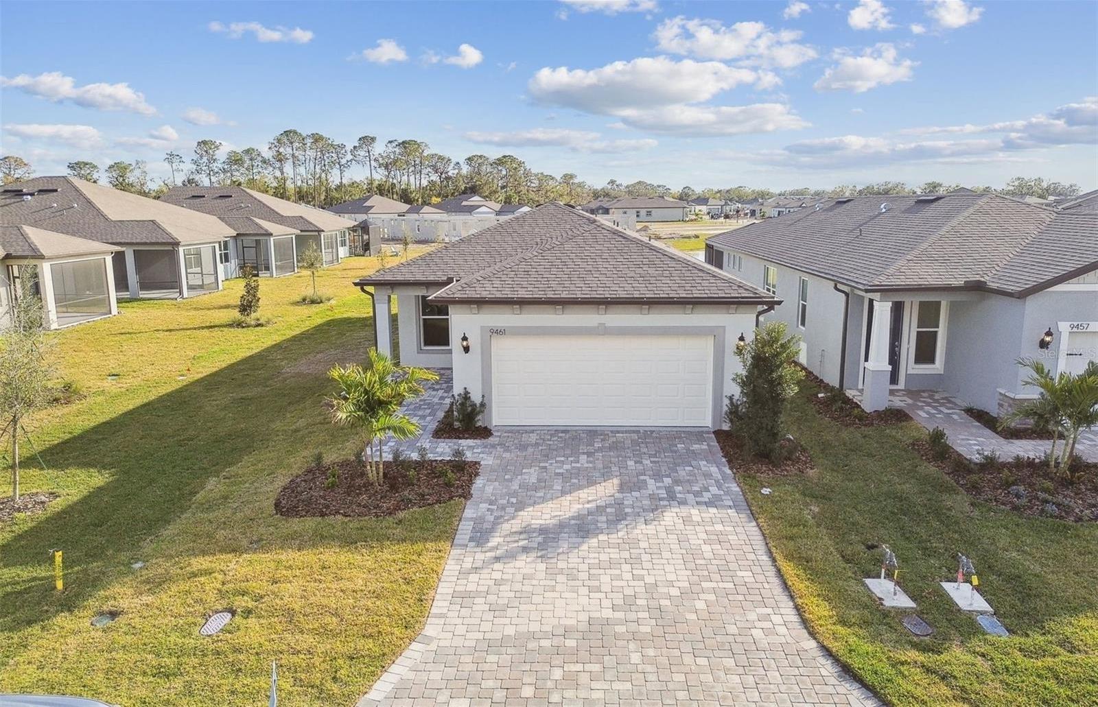 Photo one of 9461 Shorebird Ct Parrish FL 34219 | MLS TB8319343