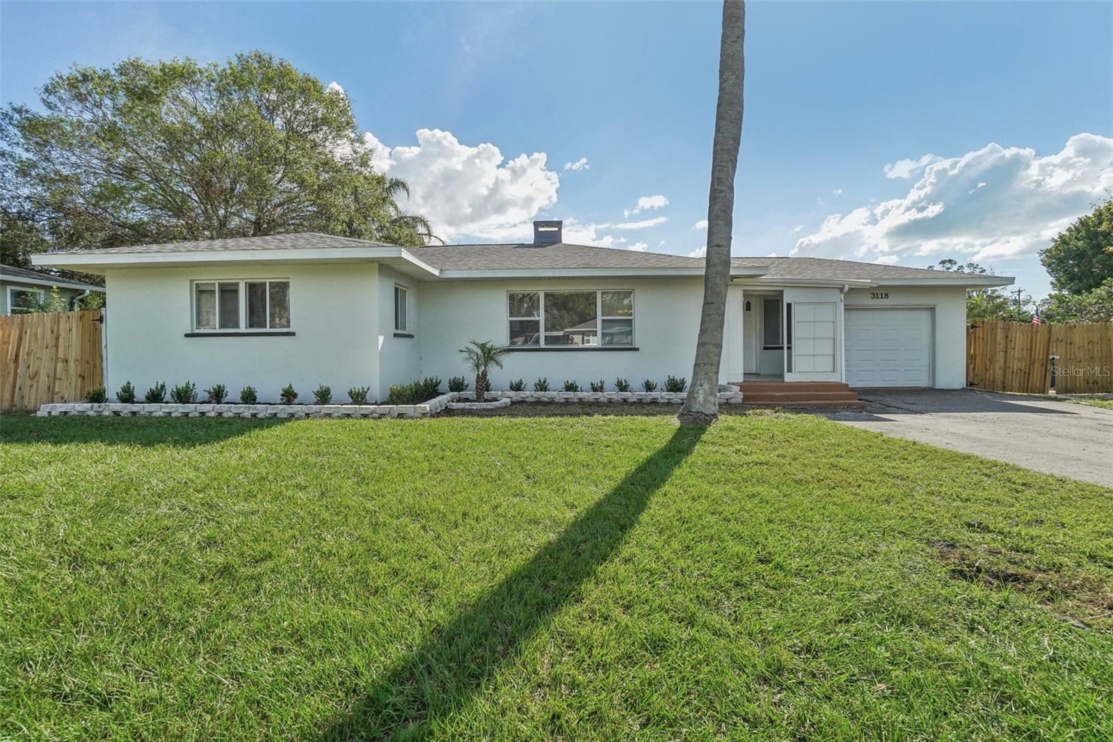 Photo one of 3118 Adrian Ave Largo FL 33774 | MLS TB8320190