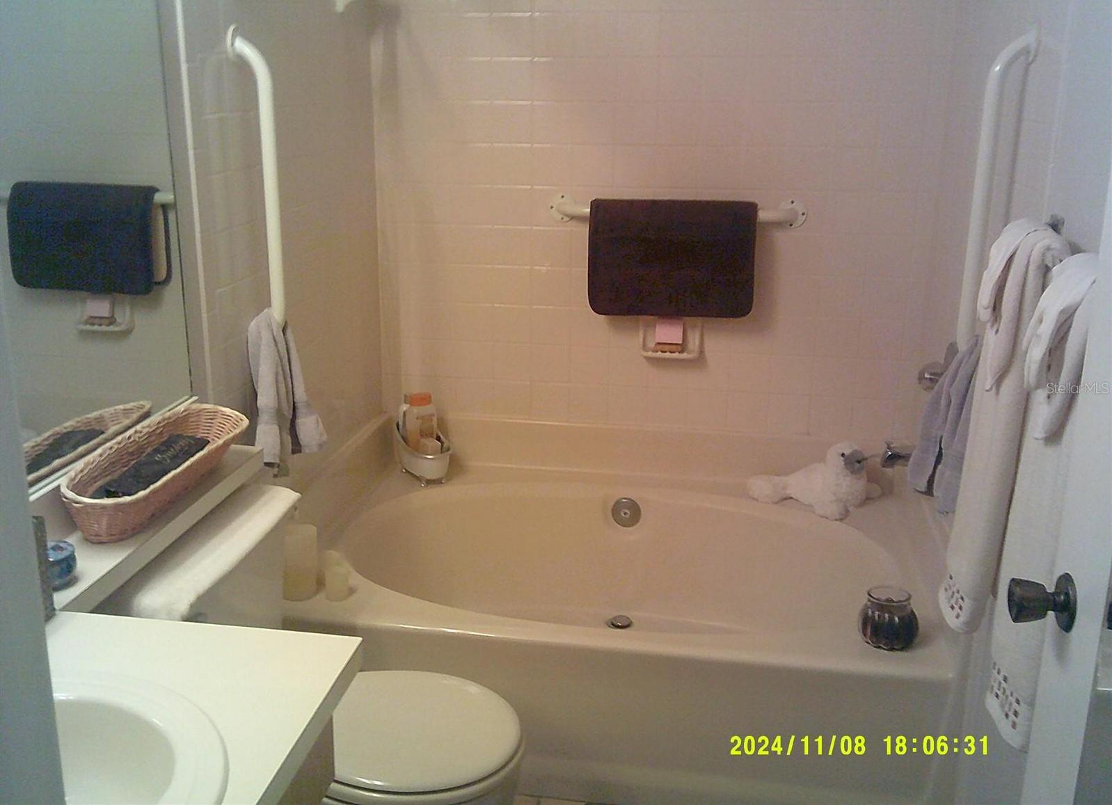 Photo #6
