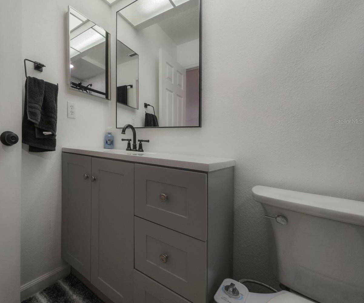 Photo #32
