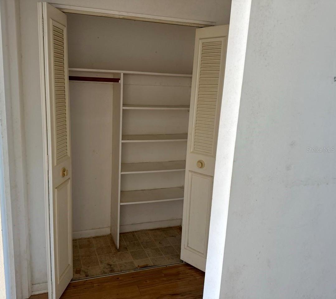 Photo #6