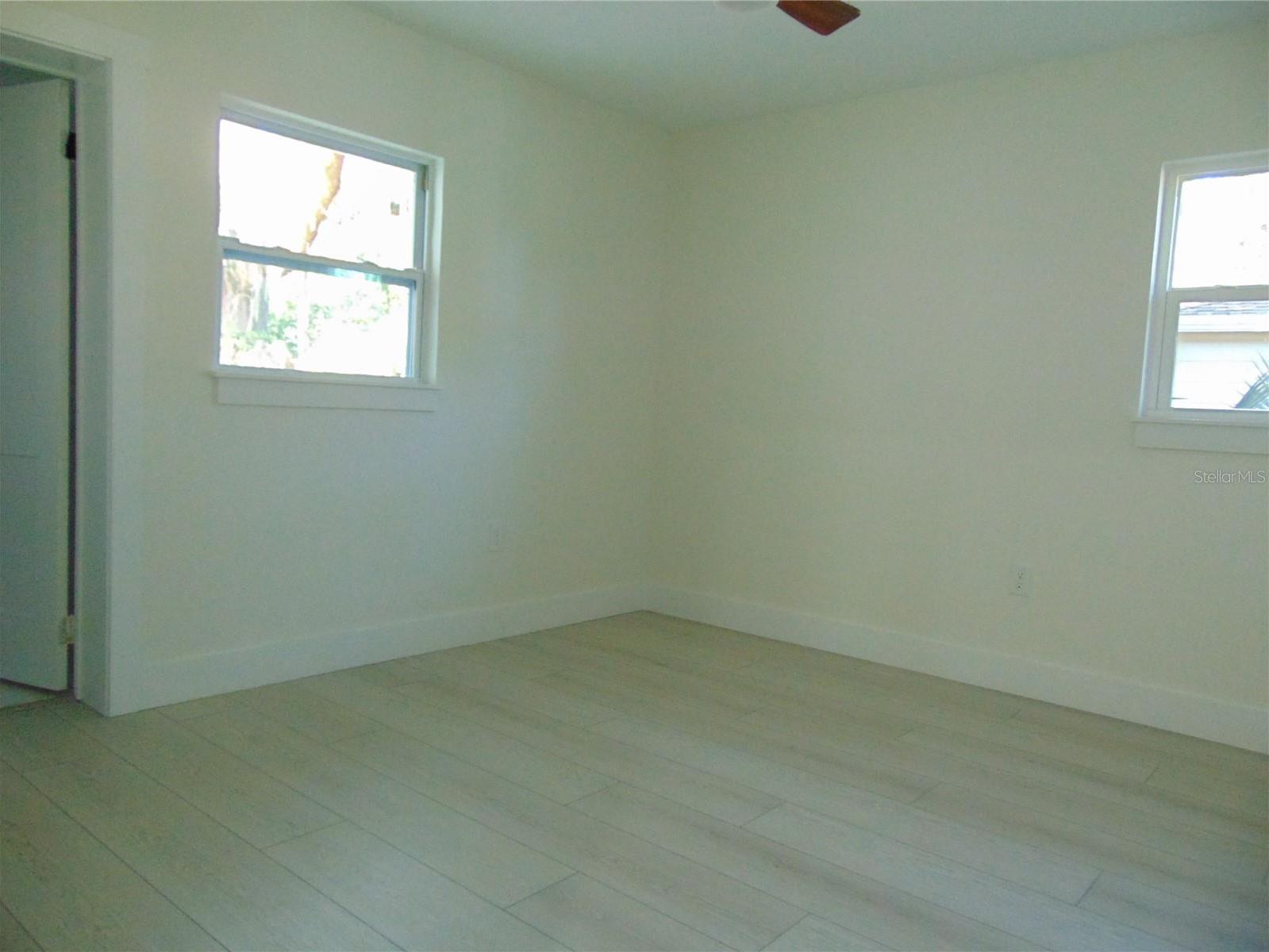 Photo #13