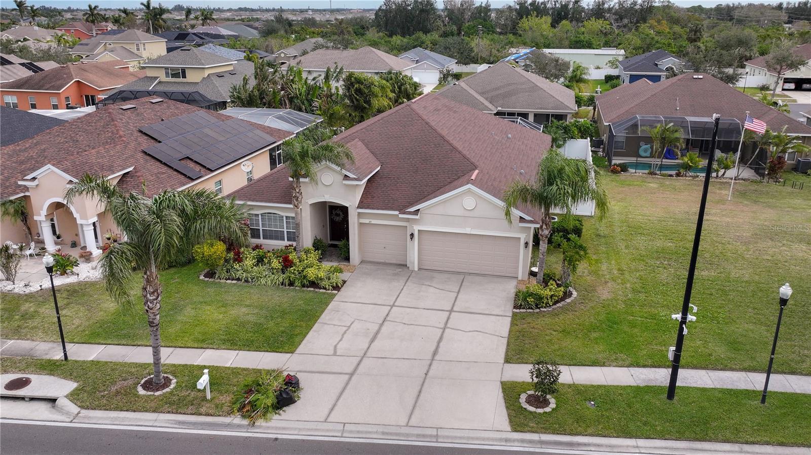 Photo one of 315 19Th Nw St Ruskin FL 33570 | MLS TB8337889