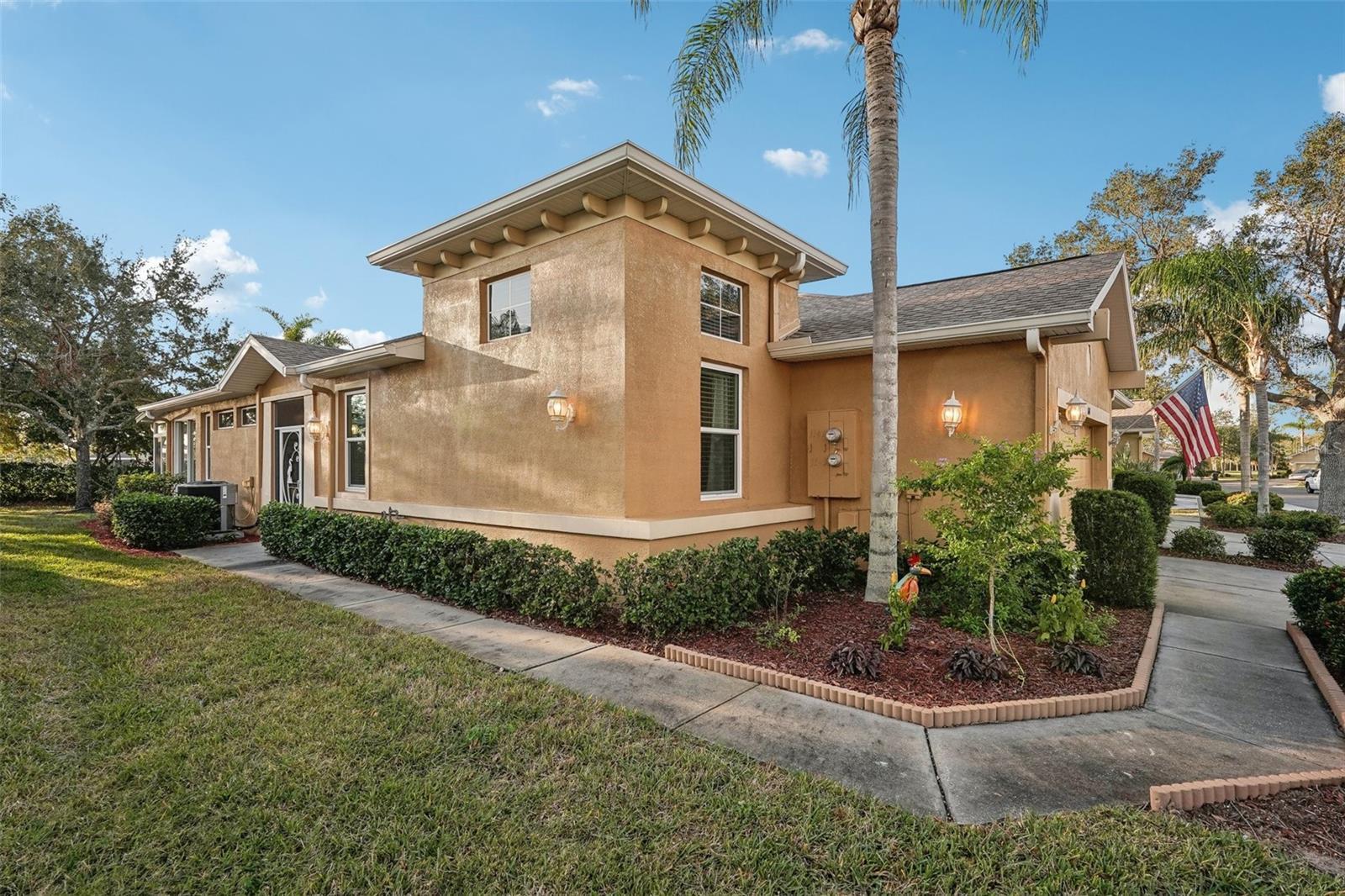 Photo one of 1141 Jameson Greens Dr # 3 Sun City Center FL 33573 | MLS TB8338182