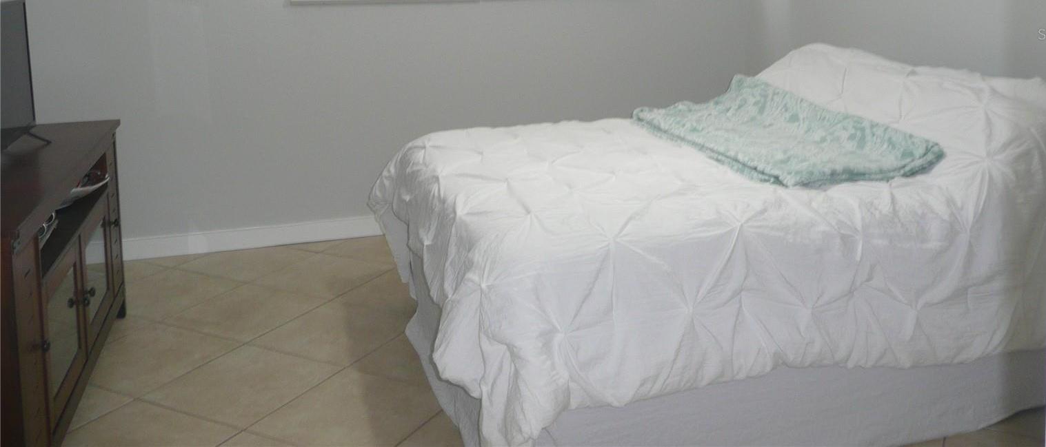 Photo #28