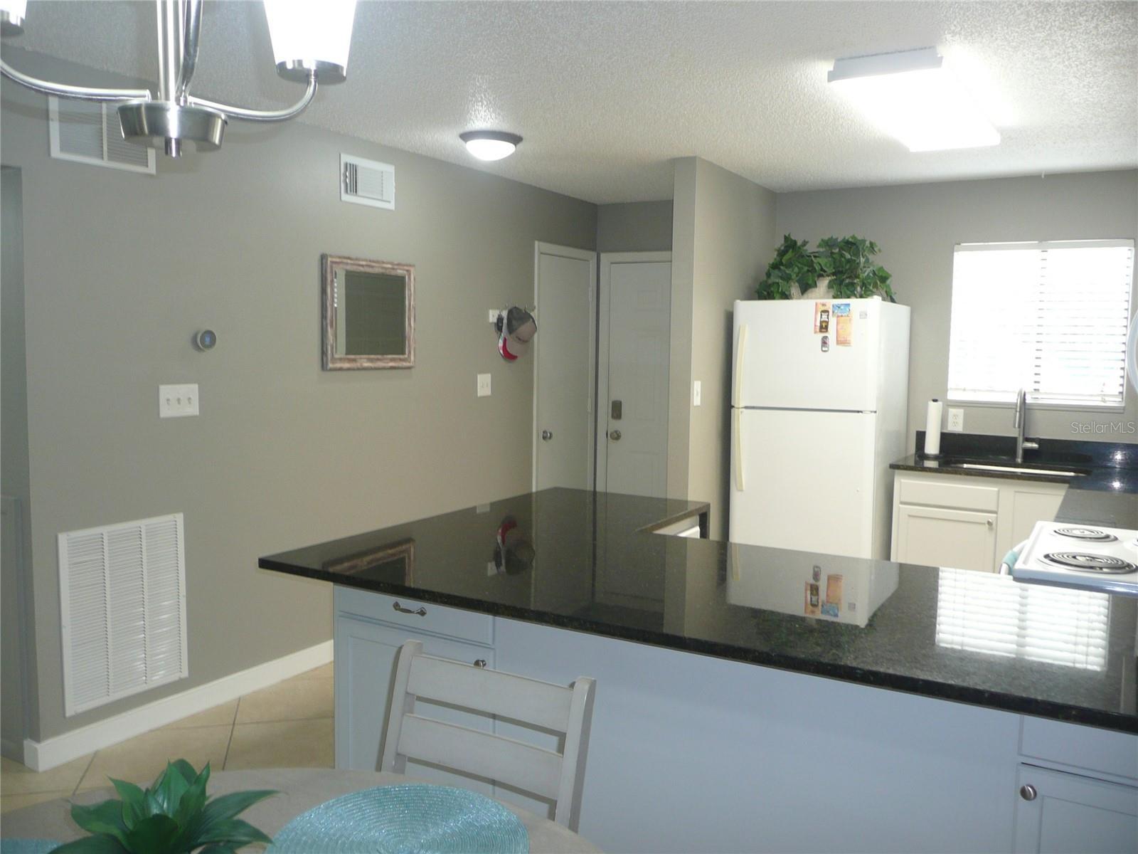 Photo #5