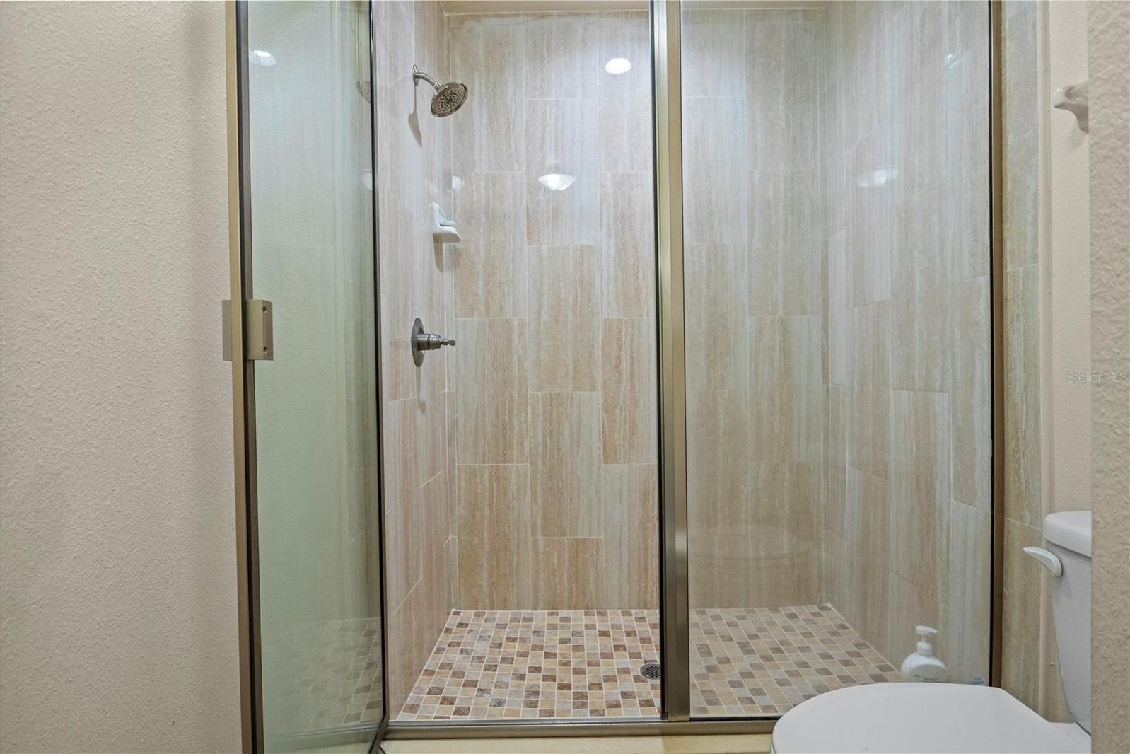 Photo #5