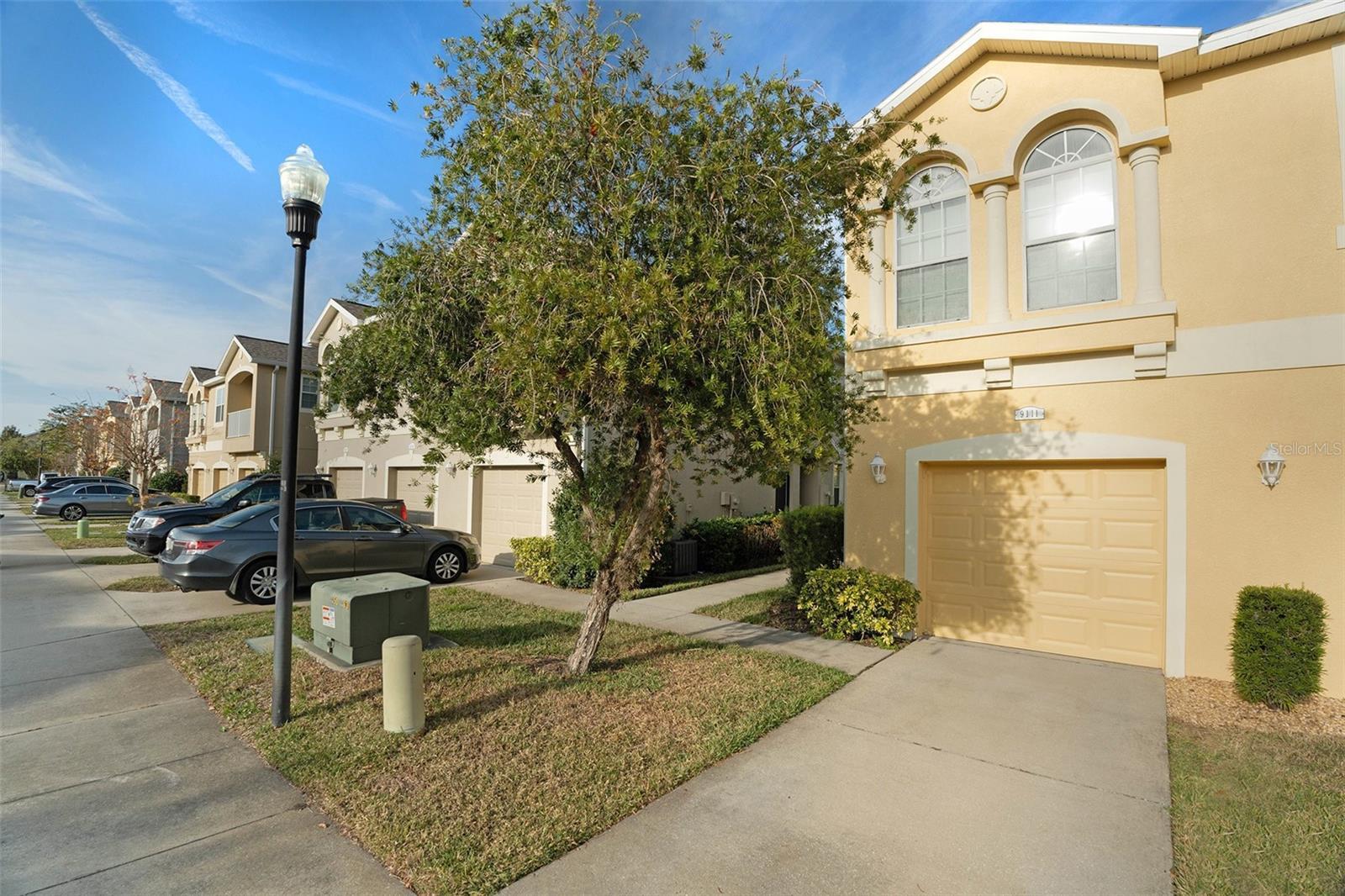 Photo one of 9111 Moonlit Meadows Loop Loop Riverview FL 33578 | MLS TB8345507