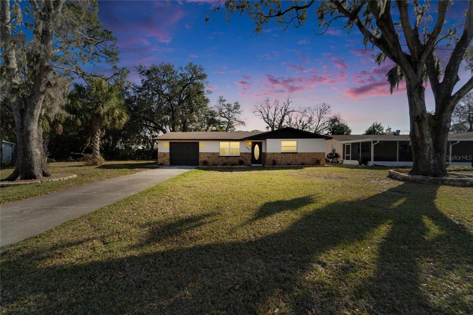 Photo one of 5602 Bay Blvd Port Richey FL 34668 | MLS TB8348221